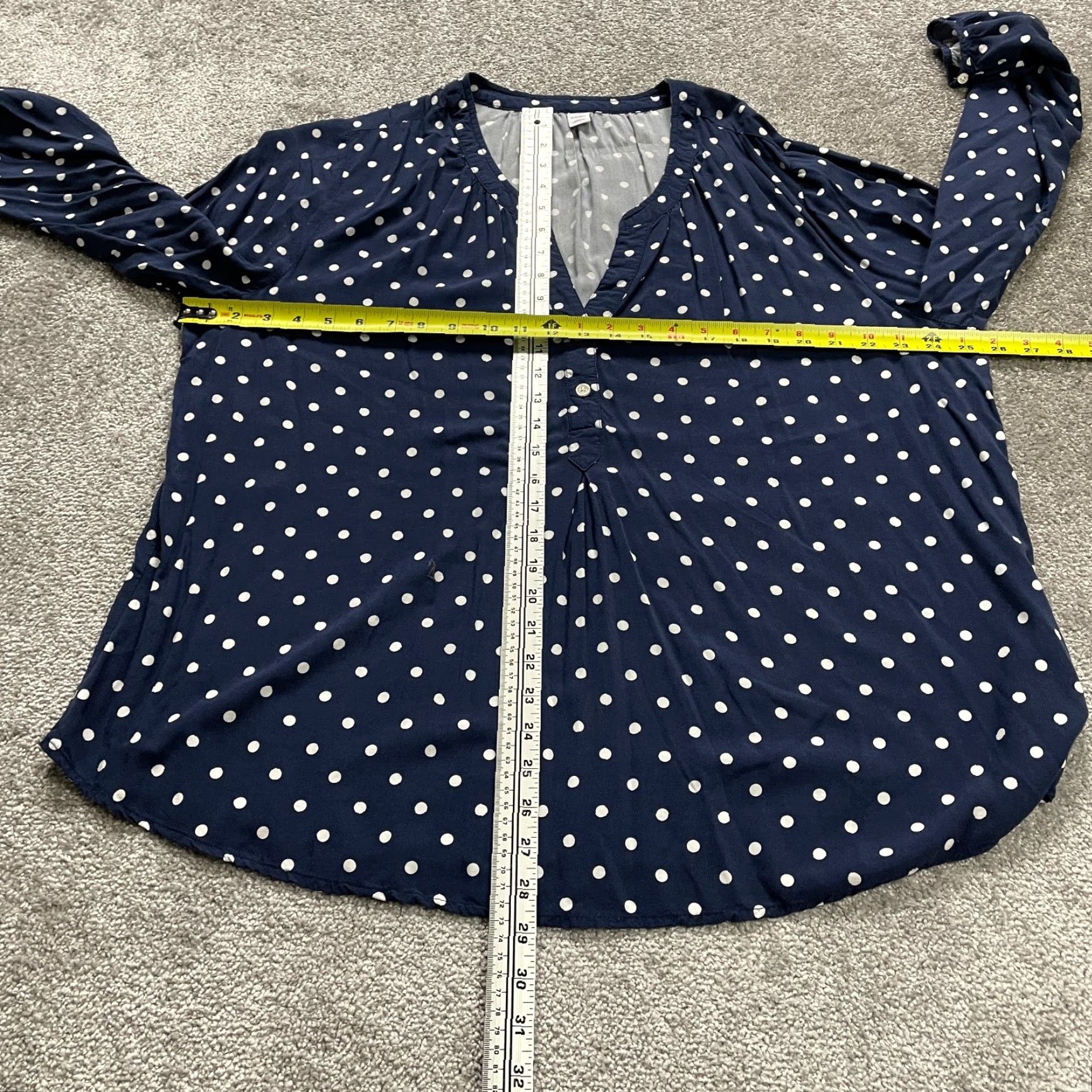 Old Navy Old Navy Blouse Women 2XL Blue Polka Dot V-Neck Long Sleeve Rayon Casual Top Womens Size XXL / US 16-18 / IT 52-54 - 7 Thumbnail