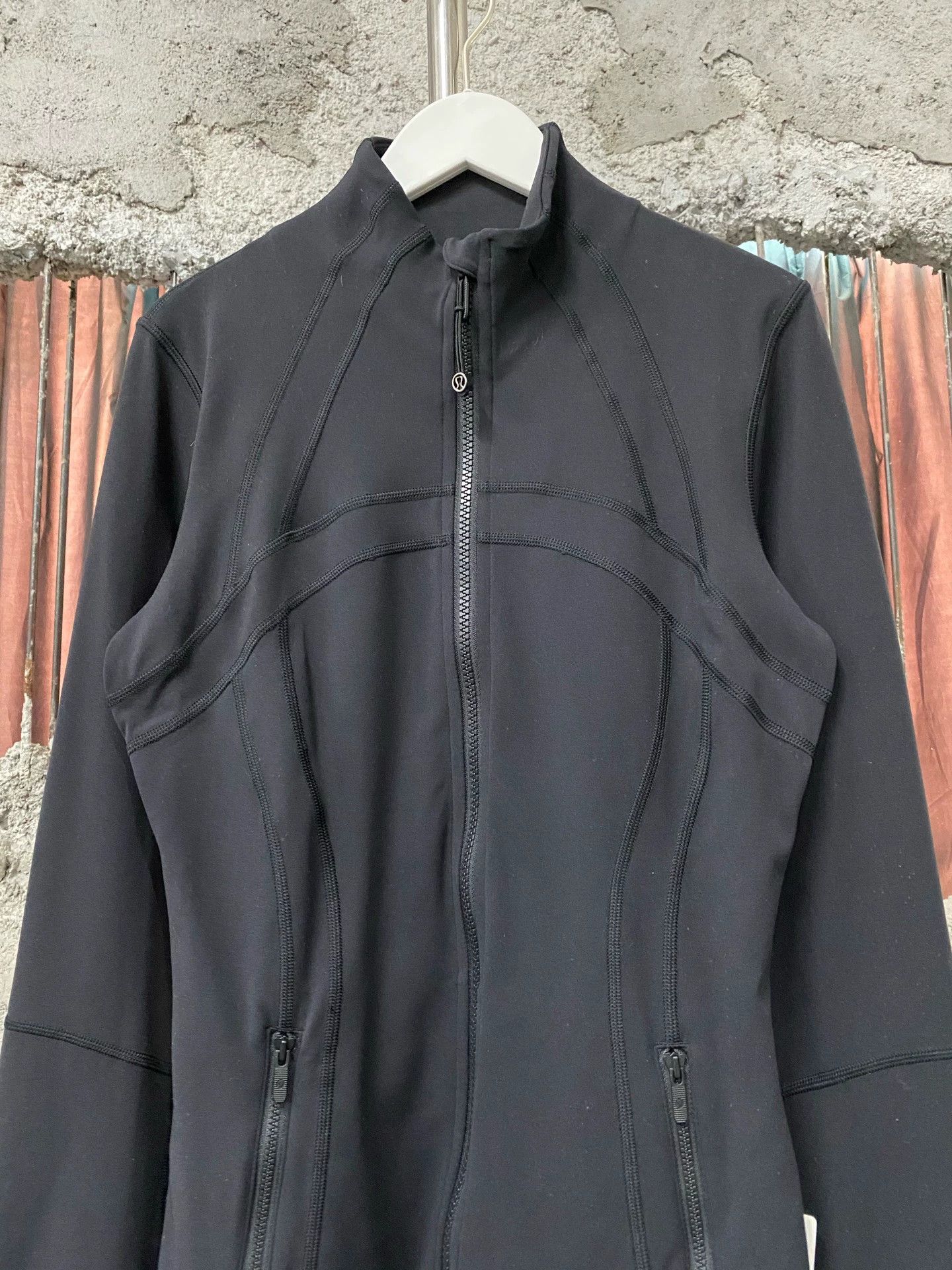Lululemon lululemon Women's Zipped Jacket Size 8 New Size M / US 6-8 / IT 42-44 - 3 Thumbnail