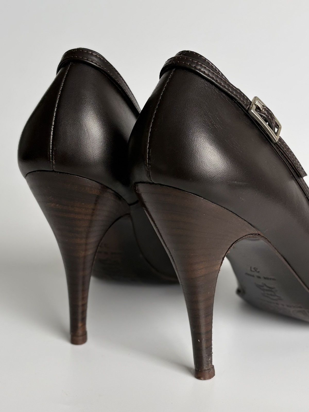 Dolce & Gabbana Dolce & Gabbana Cutout Bow Heels Dark Brown Leather37 US 7 Size US 7 / IT 37 - 6 Thumbnail