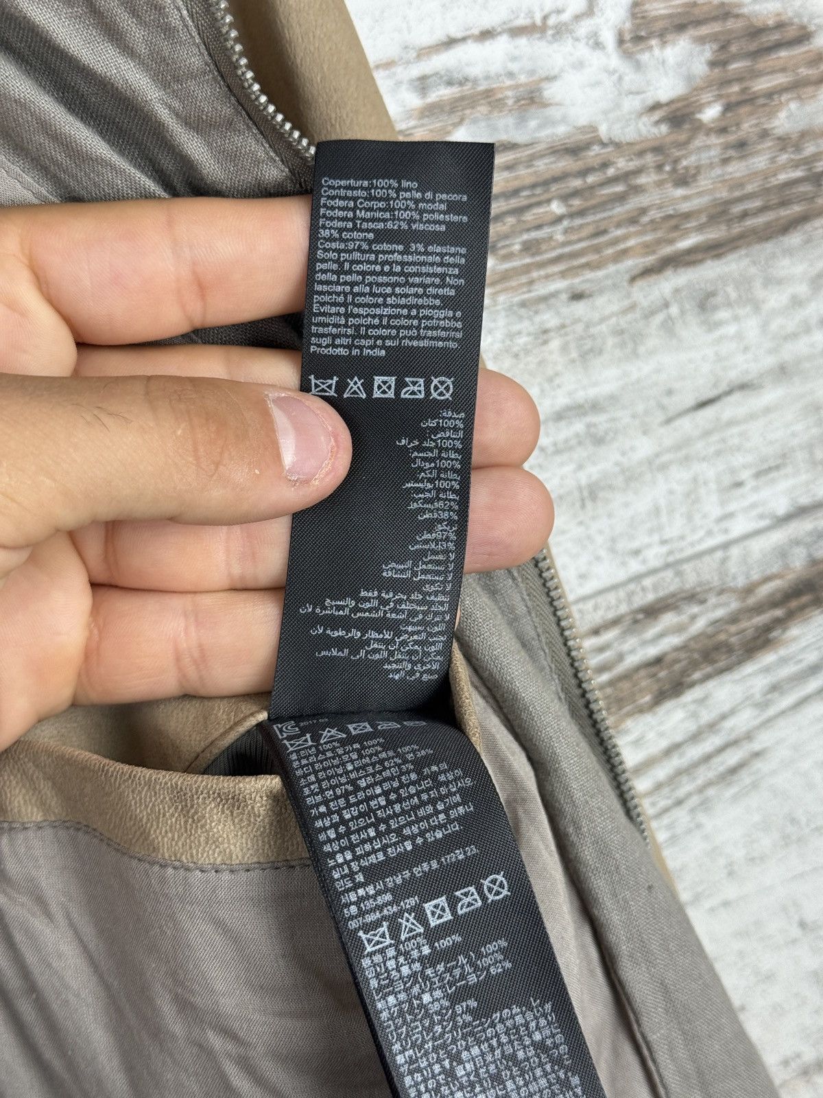 Allsaints Mens Vintage AllSaints Devon bomber jacket leather linen Size US S / EU 44-46 / 1 - 17 Thumbnail