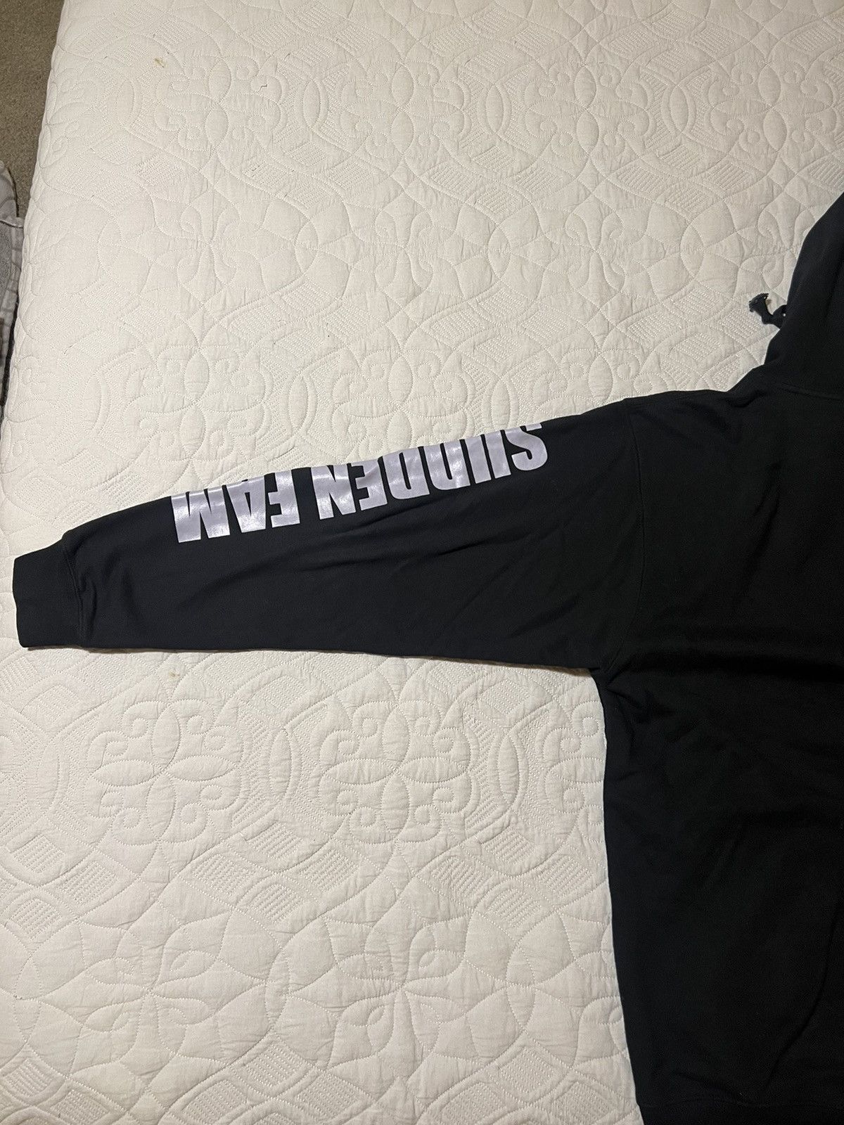 Hypebeast Dream Qrew Kicks Qias Omar Sneakerhead Space Jam Sweatshirt Size US L / EU 52-54 / 3 - 3 Thumbnail