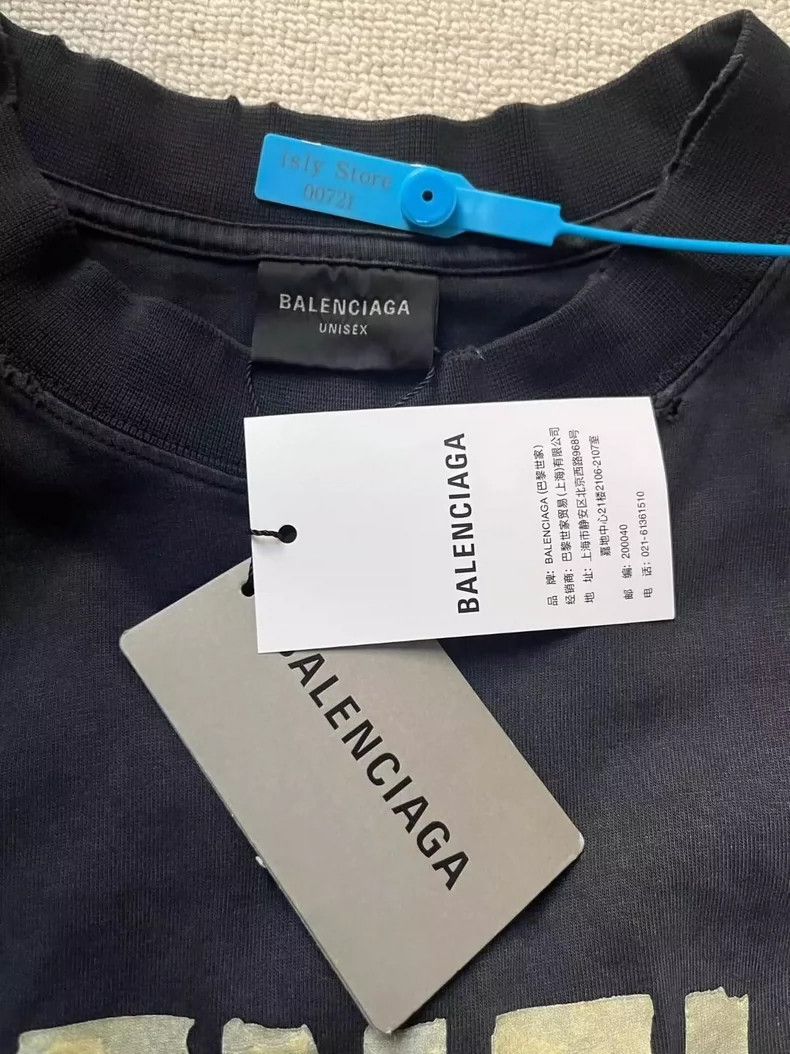 Balenciaga Balenciaga Adhesive tape adhesive tape short-sleeved T-shi Size US M / EU 48-50 / 2 - 4 Thumbnail