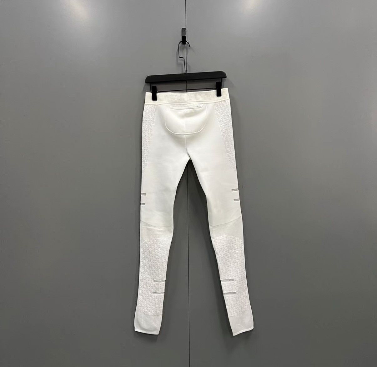 Dior Dior White Knitted Leggings J41 Size 26" / US 2 / IT 38 - 2 Thumbnail