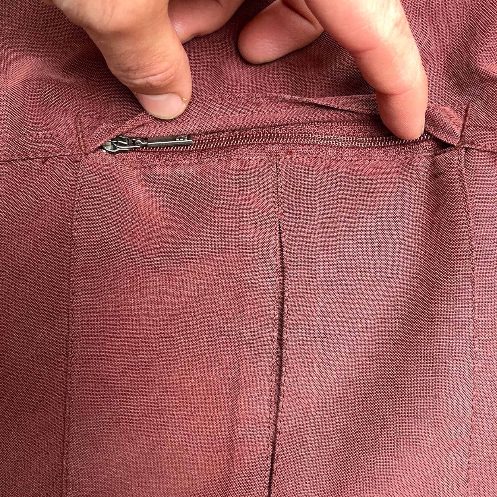The North Face The North Face Button Down Shirt Mens M Red Zipper Pocket Modal Blend Size US M / EU 48-50 / 2 - 6 Thumbnail