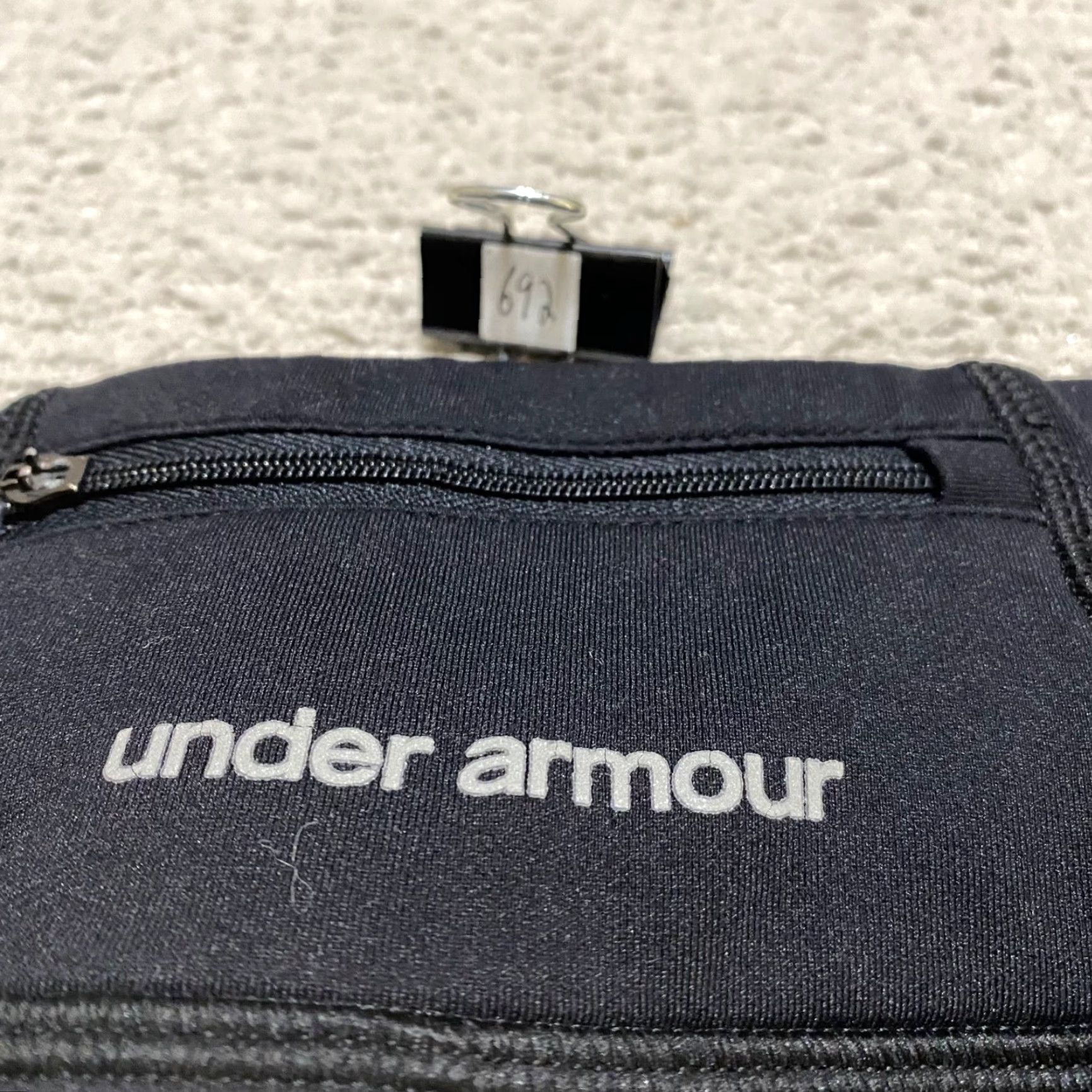 Under Armour Under Armour Women’s Small Leggings Black Ankle Yoga Gym Compression Coldgear Shirt? Size 28" / US 6 / IT 42 - 4 Thumbnail