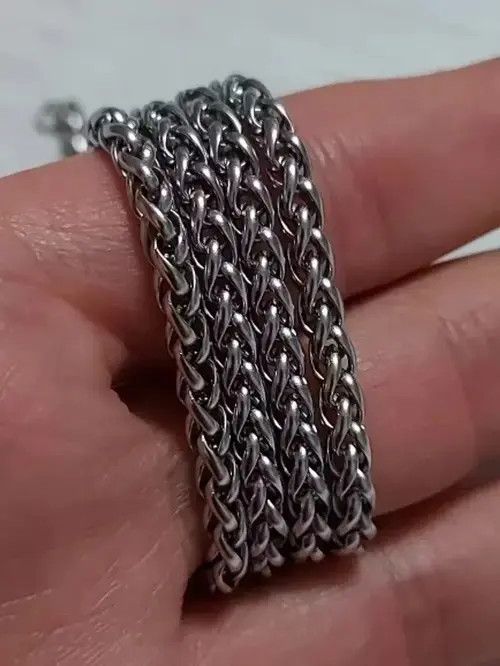 VIBE 4MM WIDTH STAINLESS STEEL TWIST CHAIN NECKLACE Sz6 Size 26 - 3 Thumbnail