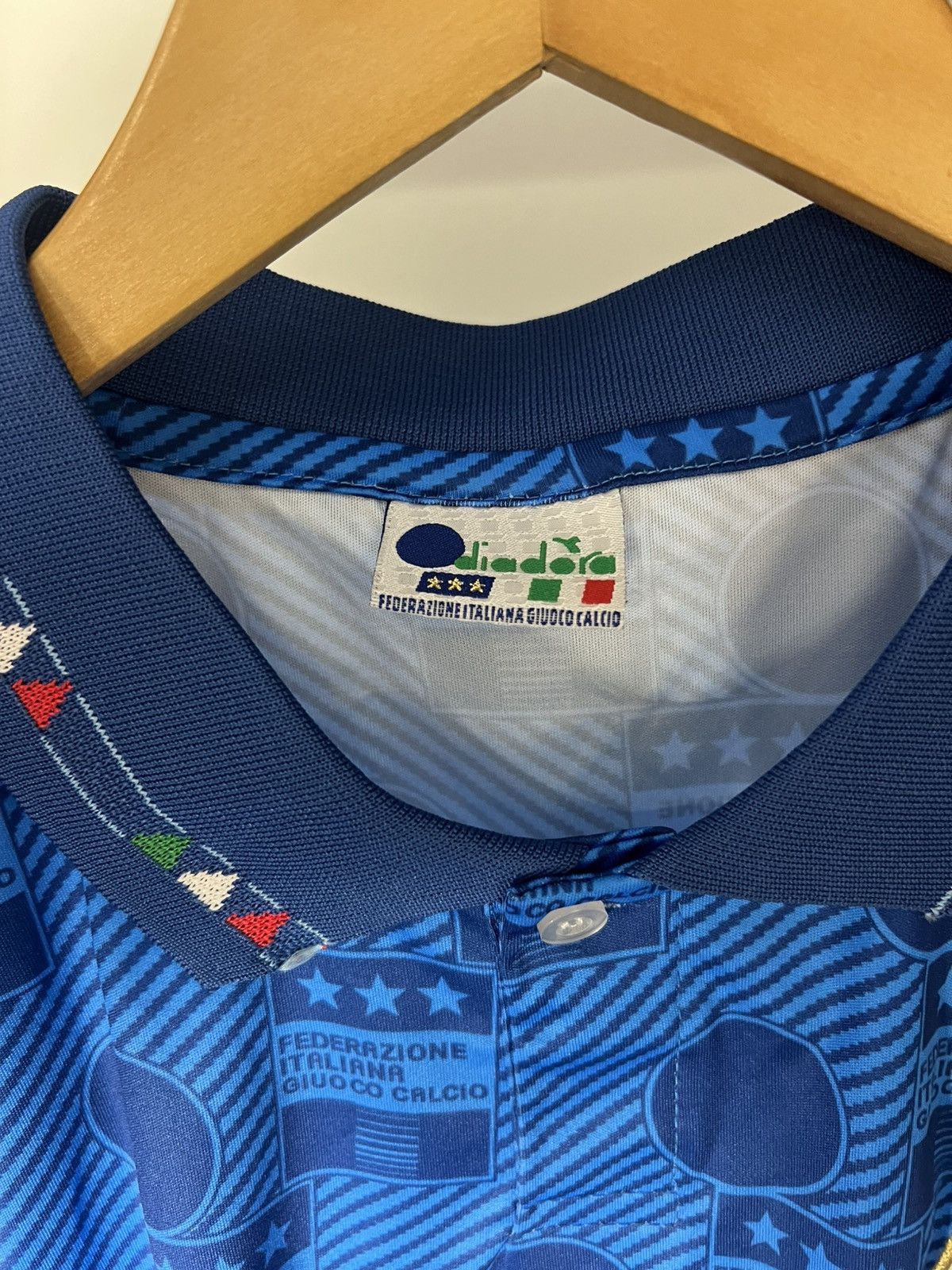 Vintage VERY RARE DIADORA ITALY RETRO SOCCER JERSEY BLOKE Y2K 90s Size US L / EU 52-54 / 3 - 6 Thumbnail