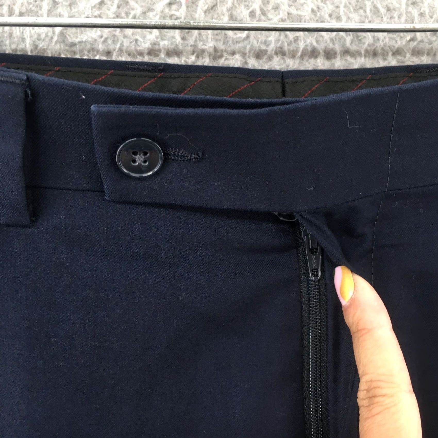 Calvin Klein Calvin Klein Dress Pants Mens 33x30 Navy Blue Mid Rise Tapered Front Flat Front 5-Pocket Regular Size Type Pants Mens Size US 33 - 4 Thumbnail