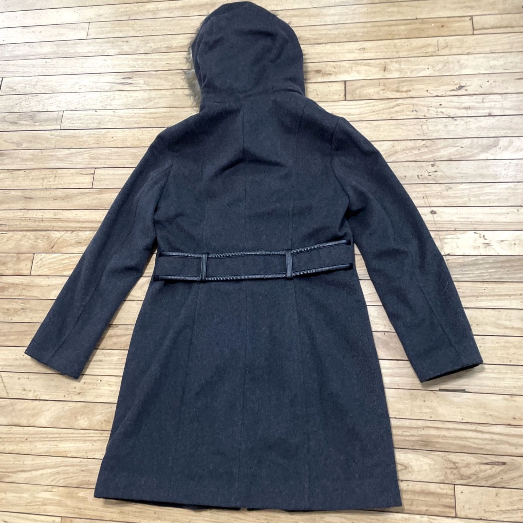 Betsey Johnson Betsey Johnson Designer Wool Coat Women L Black FauxFur Oversize Hood Toggle Y2k Coat Women L Black Oversized Hooded Wool Coat Size L / US 10 / IT 46 - 2 Thumbnail