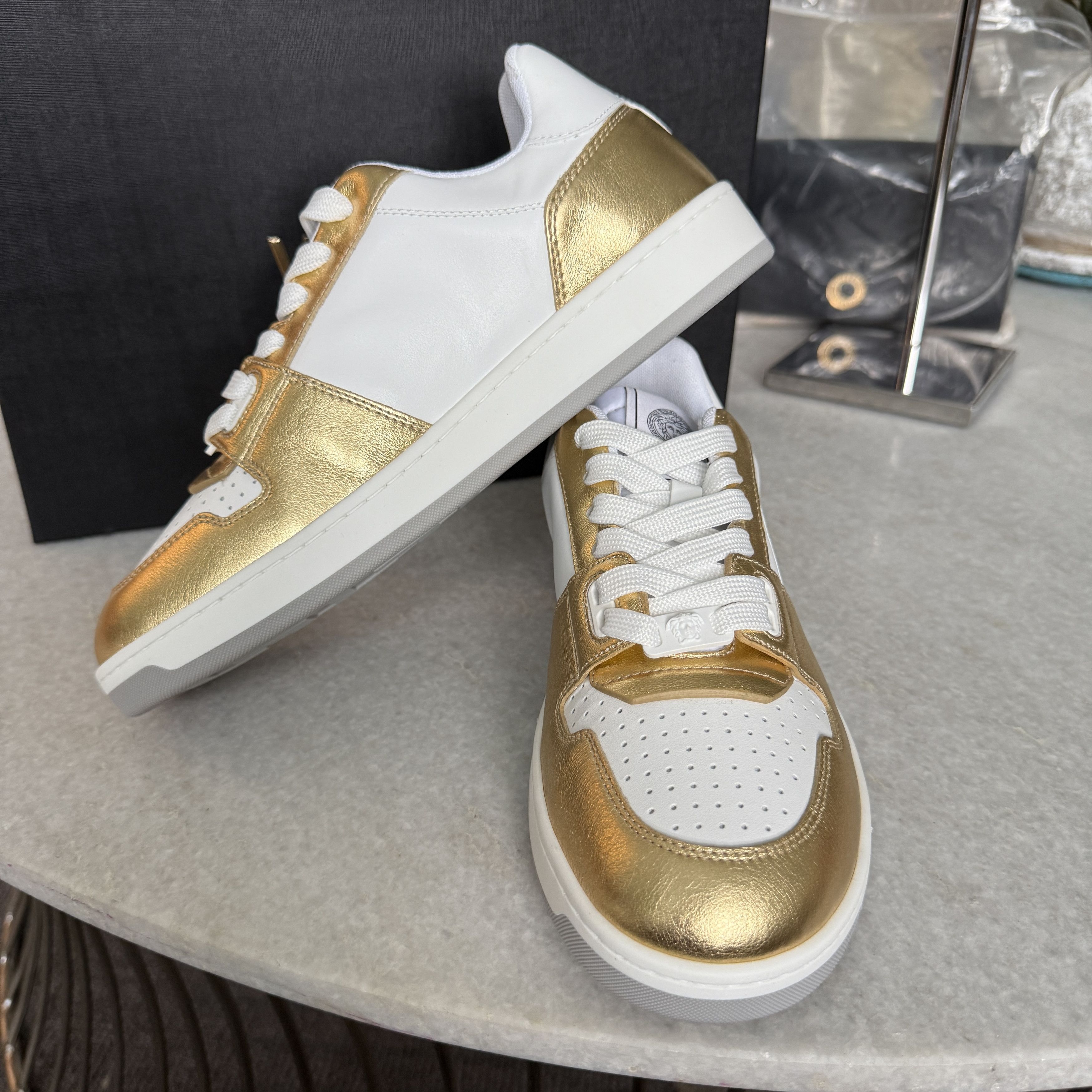 Versace Versace Medusa Leather Women's Sneaker Shoe, 1014316, 39.5 Size US 9.5 / IT 39.5 - 12 Thumbnail