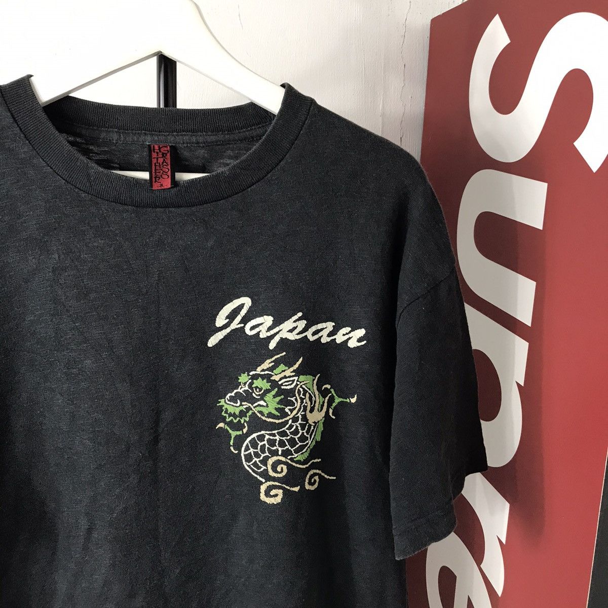 Hysteric Glamour Mind Game Japan Sukajan Yokosuka Phoenix fuji blossom Tee Size US L / EU 52-54 / 3 - 7 Thumbnail