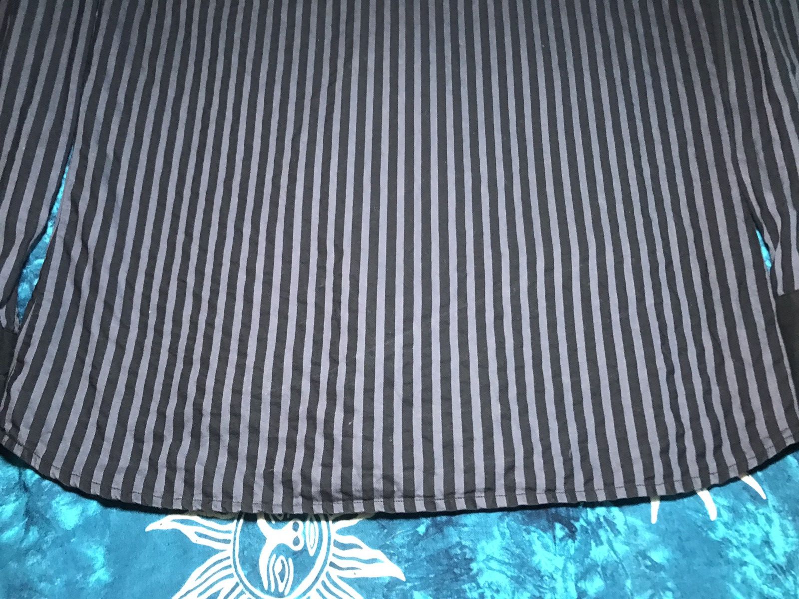 Versace Vintage Versace Stripe Button Up Medusa Shirt Cufflinks Size US M / EU 48-50 / 2 - 15 Thumbnail