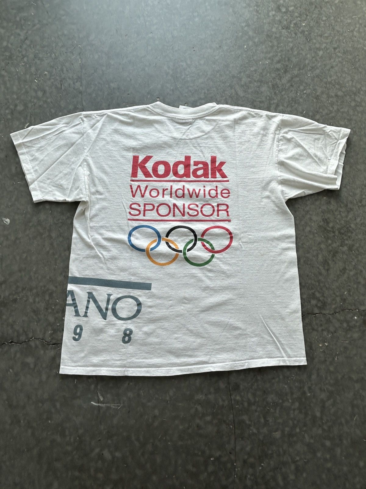 Vintage Vintage 1998 Nagano Olympics Kodak Graphic Tee Boxy Fit Size US L / EU 52-54 / 3 - 7 Thumbnail
