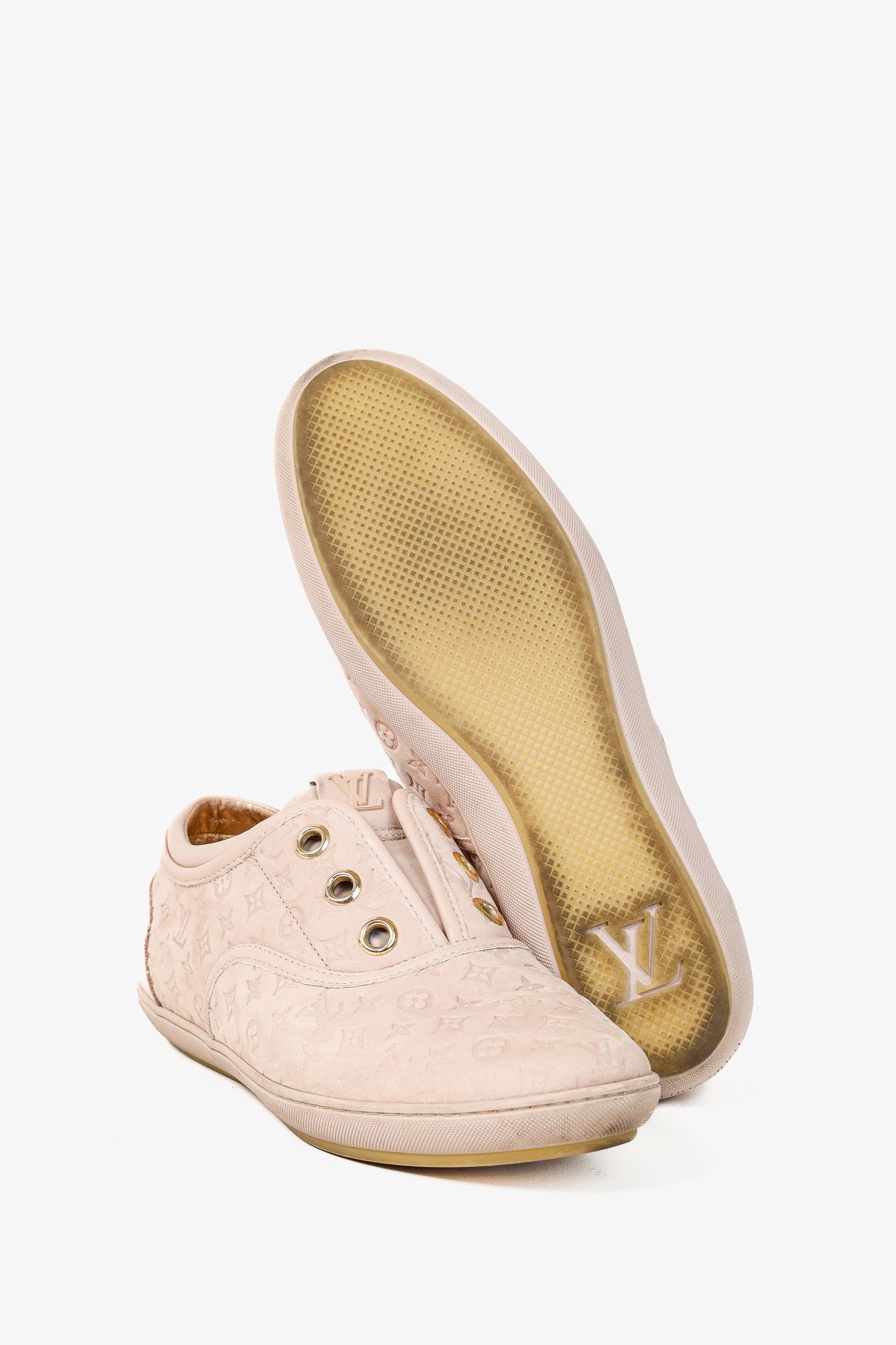 Louis Vuitton Louis Vuitton Popincourt Monogram Embossed Nubuck Sneakers Size US 5 / IT 35 - 4 Thumbnail