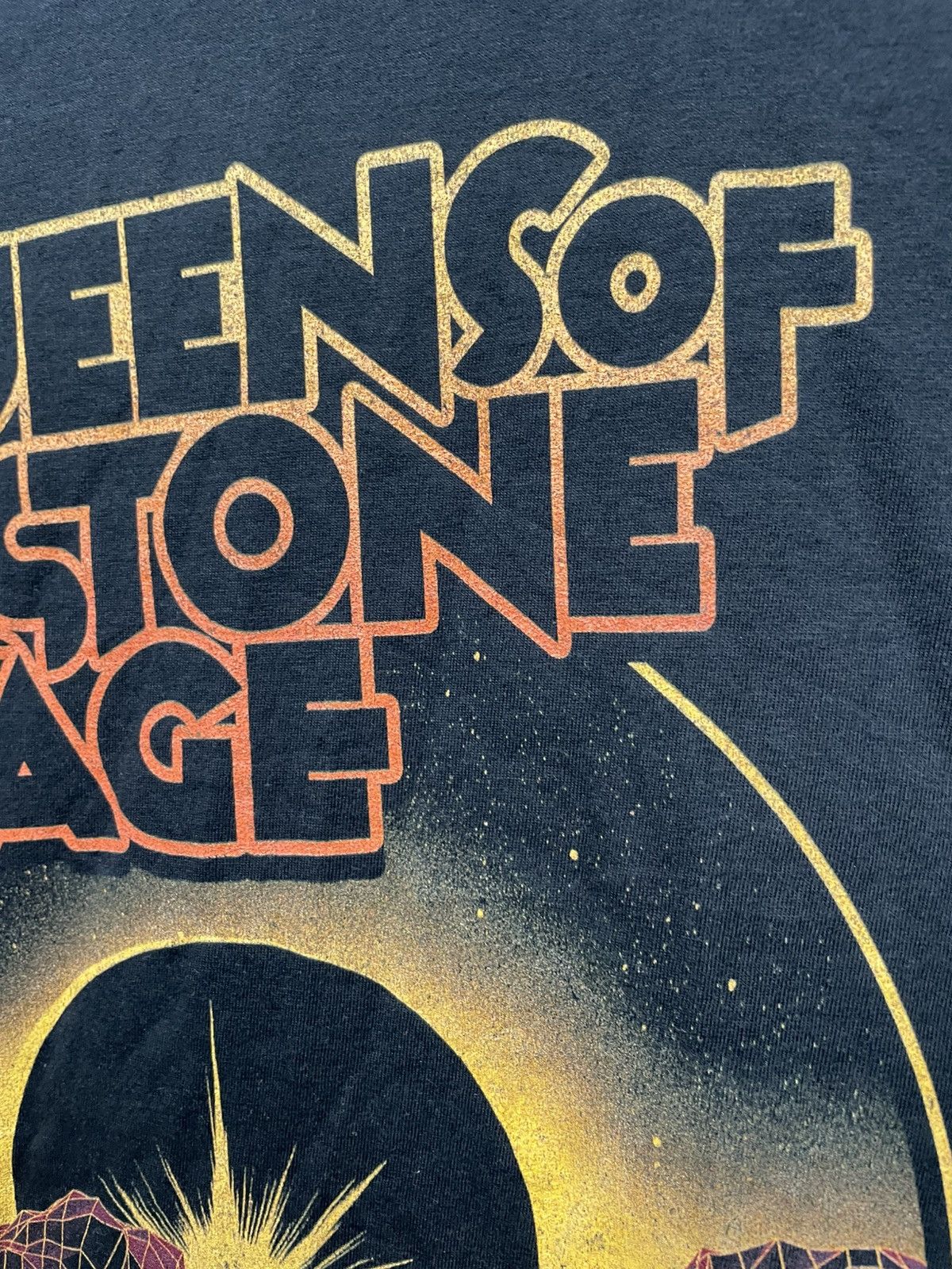 Band Tees Vintage 00s Queens Of The Stone Age T Shirt Rare Tee Size US S / EU 44-46 / 1 - 5 Thumbnail