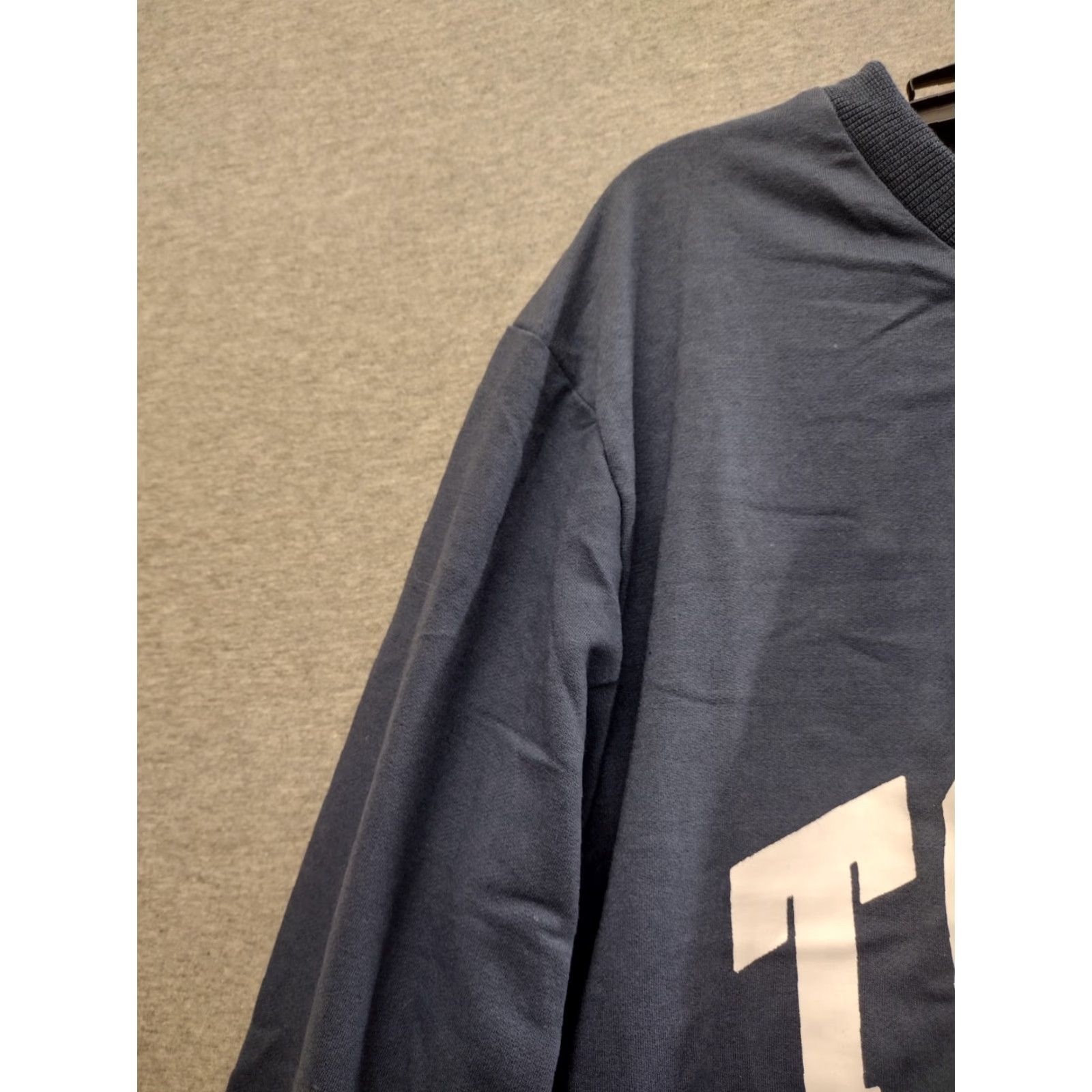 Vintage Unbranded Men's Sweatshirt Adult Large Blue Crewneck Tokyo Print Size L Size US L / EU 52-54 / 3 - 7 Thumbnail