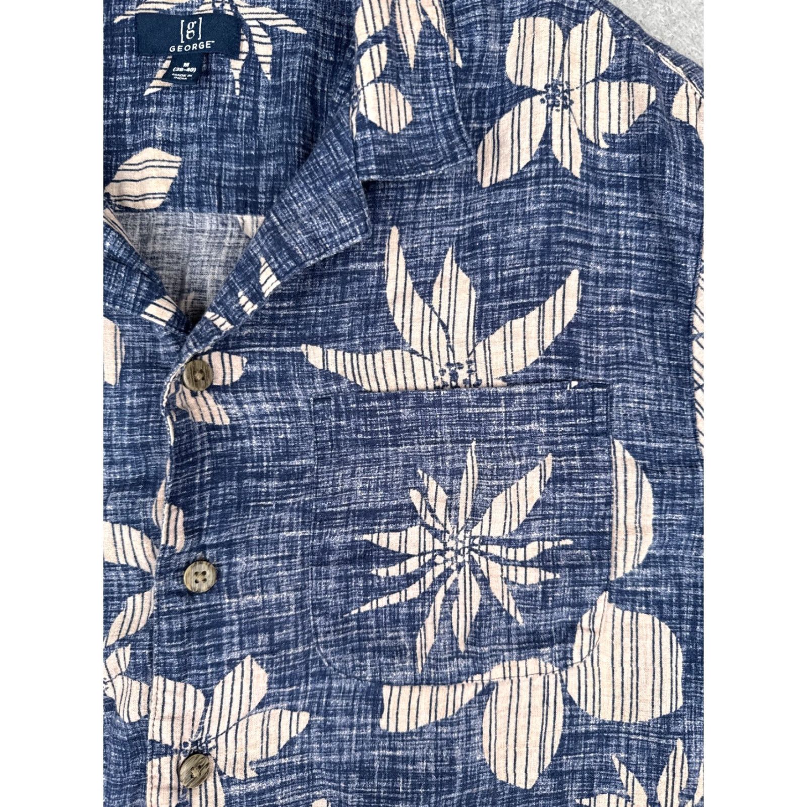 George GEORGE Shirt Men Medium Blue White Floral Button Up 100% Rayon Pocket Hawaiian Vintage No Size US M / EU 48-50 / 2 - 6 Thumbnail