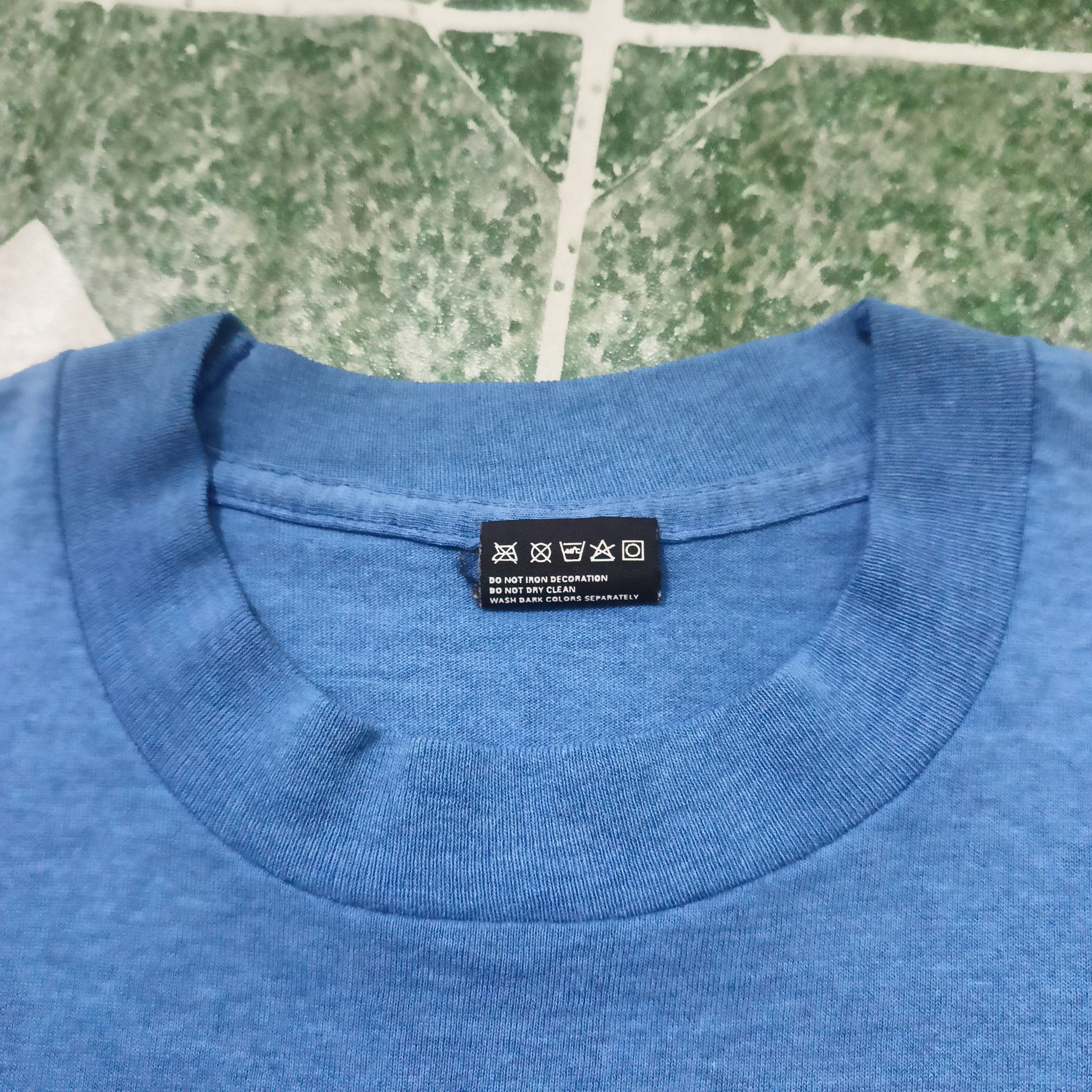 Vintage Rare Vintage The Shawshank Redemption Movie Promo tee Size US L / EU 52-54 / 3 - 5 Thumbnail