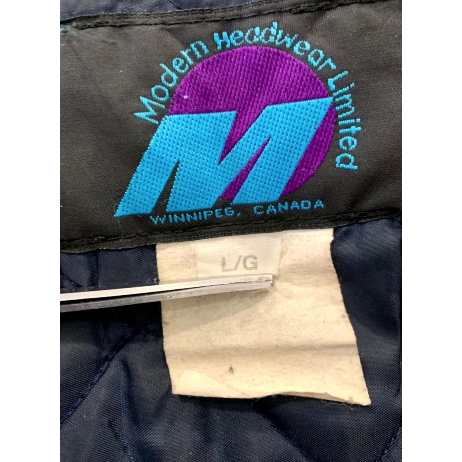 Vintage VINTAGE Volvo Trucks of Toronto Varsity Jacket Wool Leather Bomber Blue LG L#215 Men Size US L / EU 52-54 / 3 - 4 Thumbnail