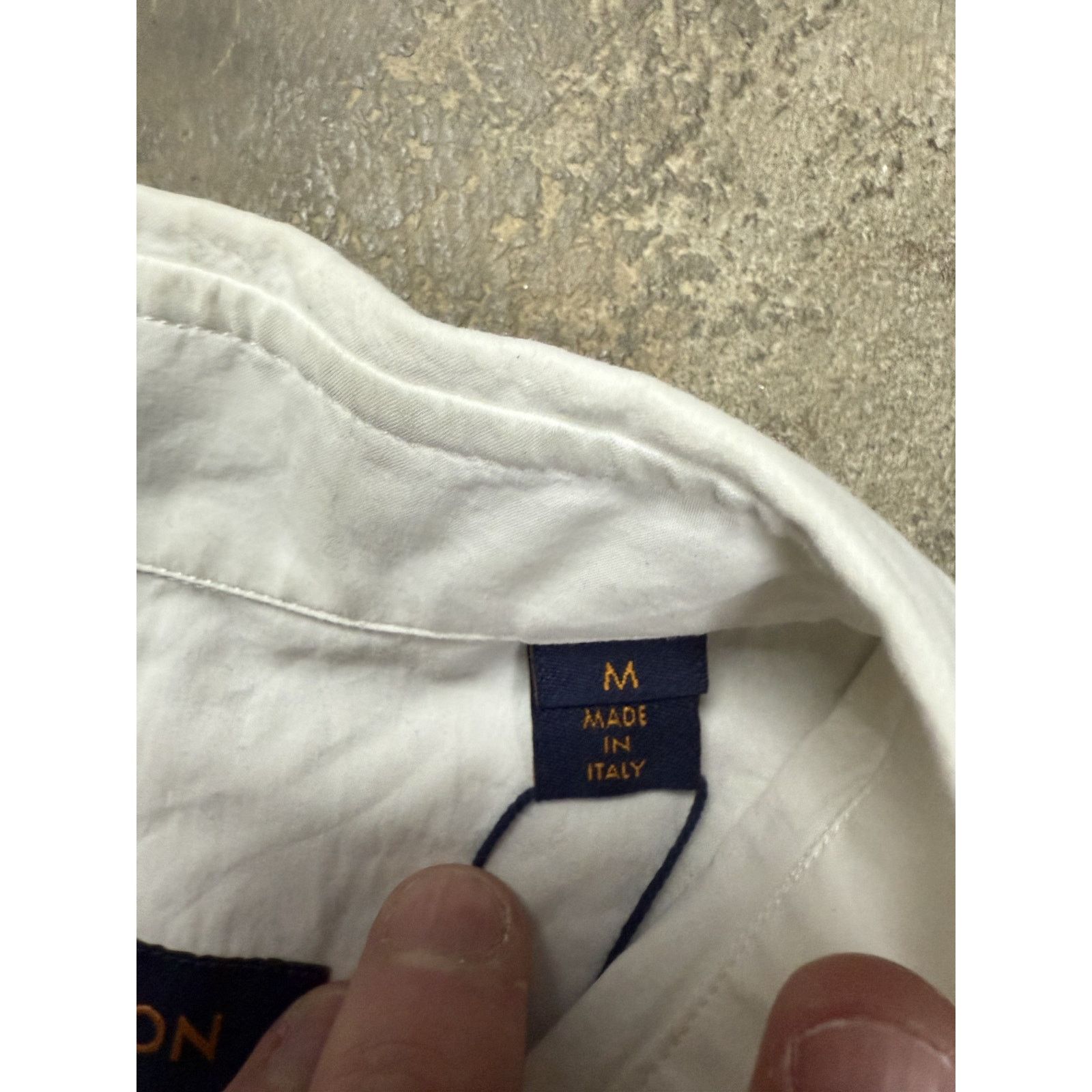 Louis Vuitton LV Multi Logo Button Down White Like New Medium With Tags Size US M / EU 48-50 / 2 - 3 Thumbnail
