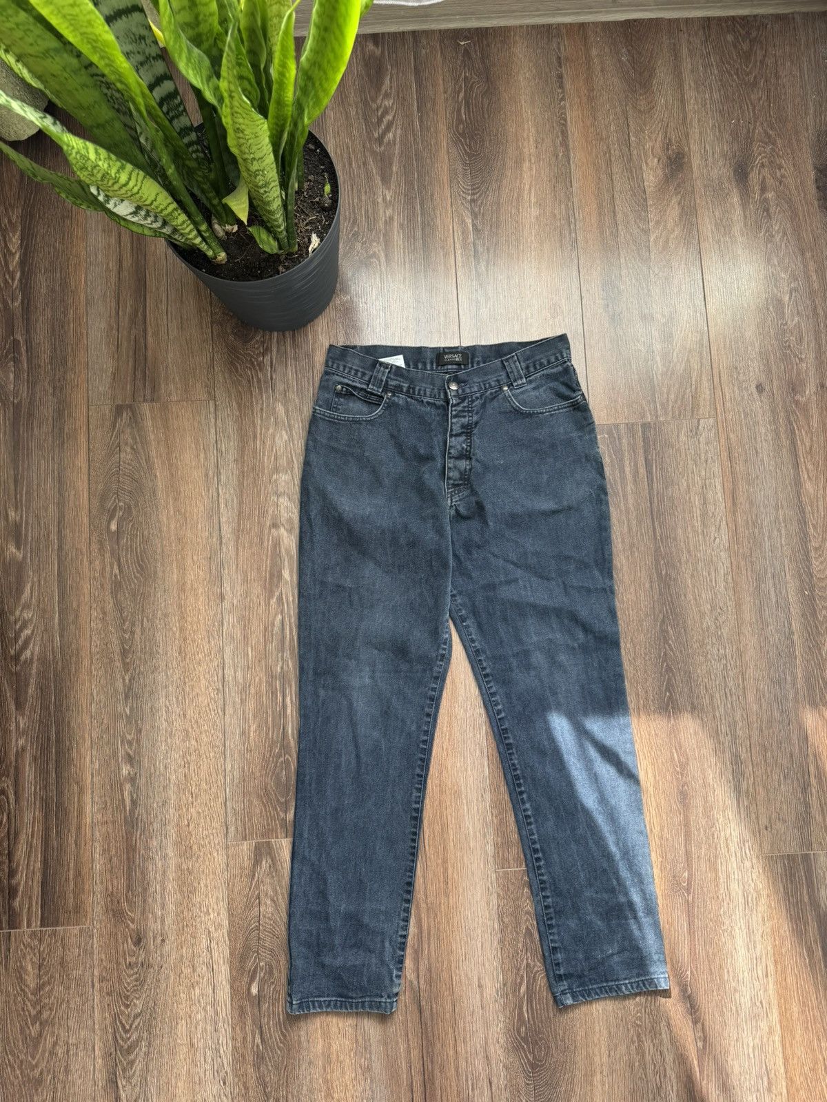 Versace Versace Classic V2 men's W32 slim fit basic navy blue denim pants Jeans Size US 32 / EU 48 - 5 Thumbnail