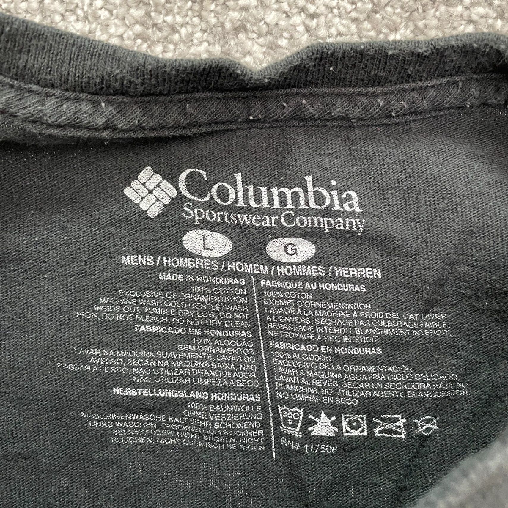 Vintage Columbia T-Shirt Men Large Black Cotton Tee Outdoor Classic Mens Size US L / EU 52-54 / 3 - 6 Thumbnail