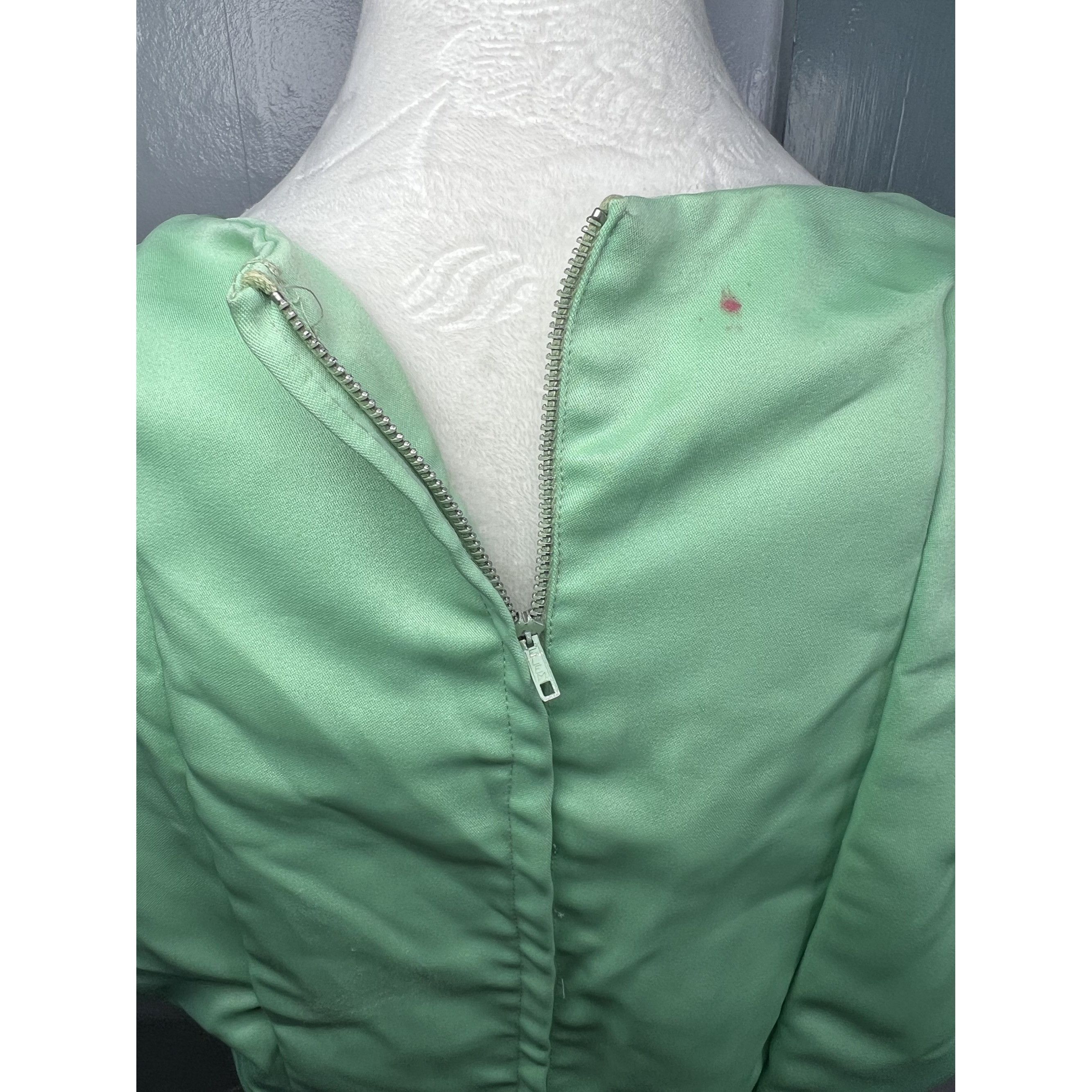 Vintage VTG Mint Green Satin Dress Jeweled Accents ❗️FLAWED❗️ Size S / US 4 / IT 40 - 6 Thumbnail