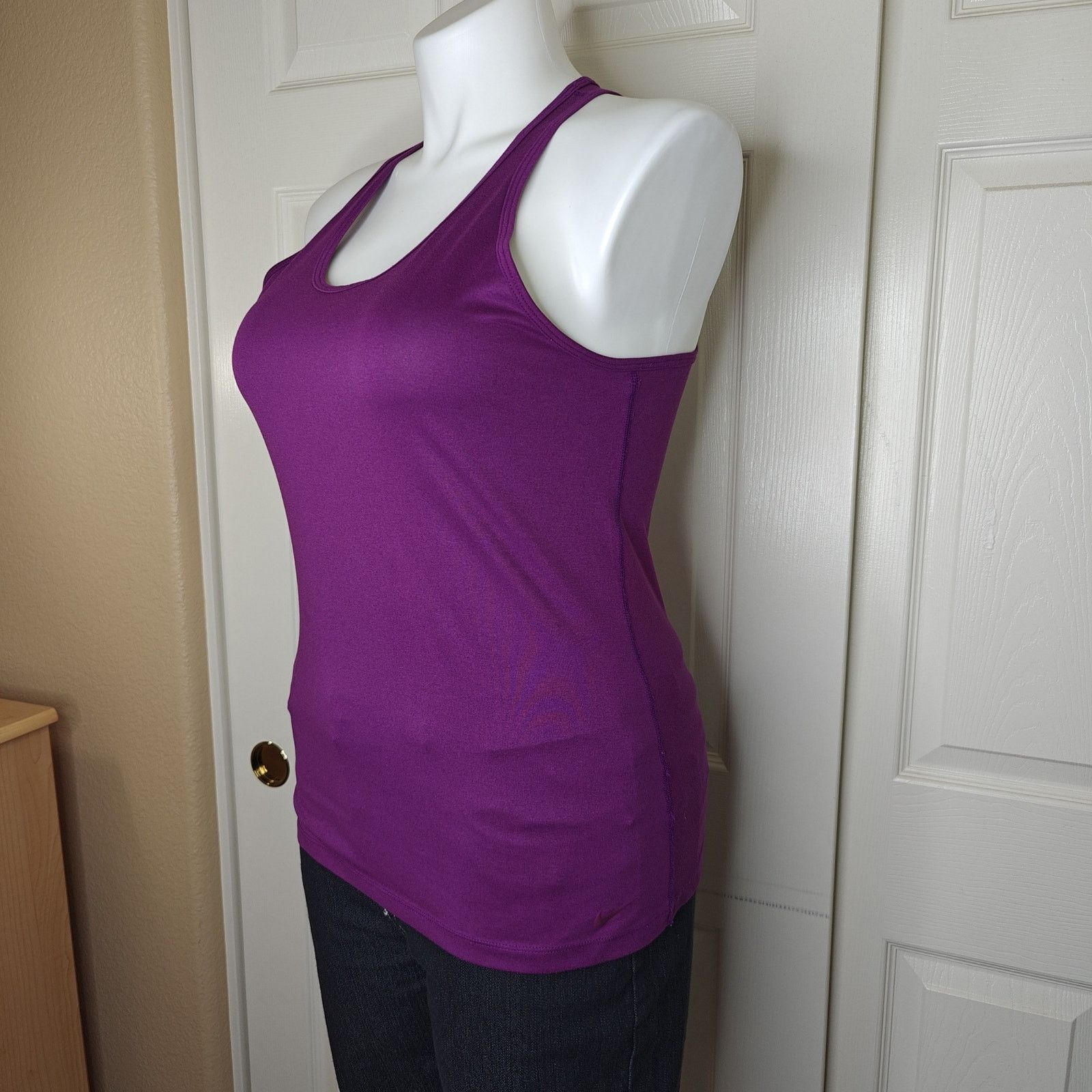 Nike Nike Dri-Fit Legend regular fit training racerback tank top Size L / US 10 / IT 46 - 3 Thumbnail