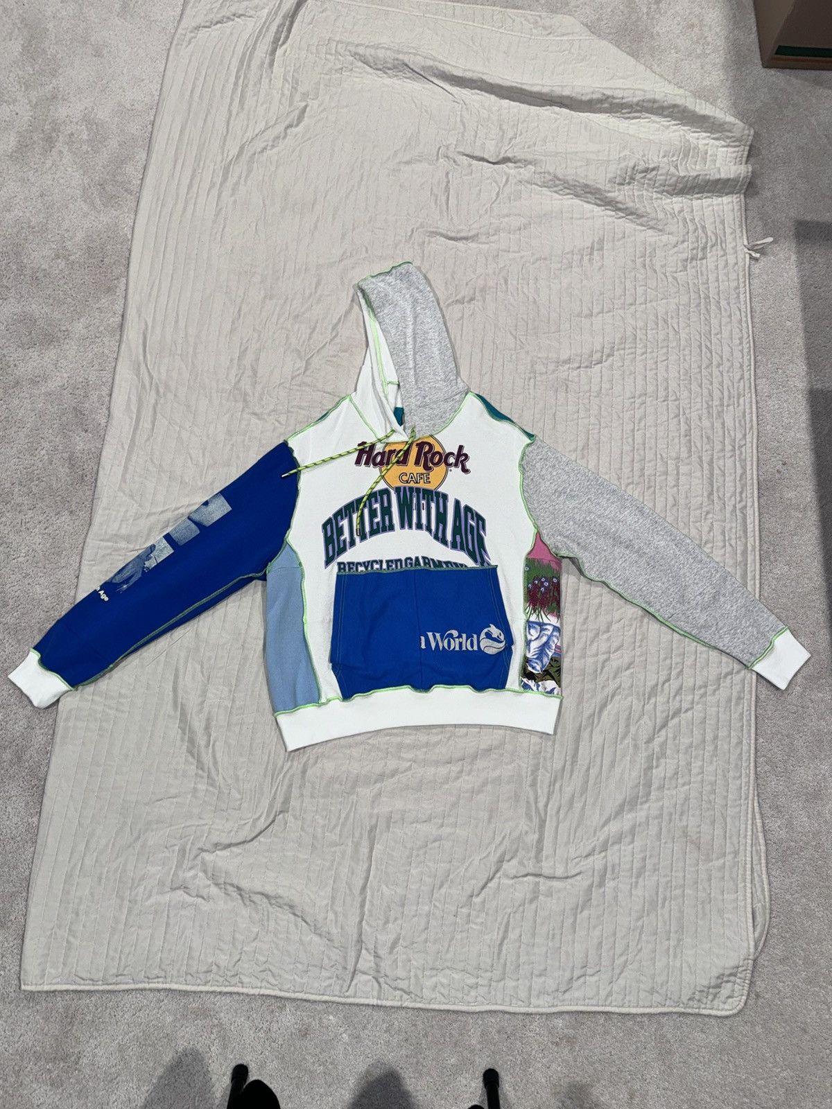 トップス Better With Age Hinckley Zip Hoodie L Hinckley Zip Hoodie - Multi – Feature