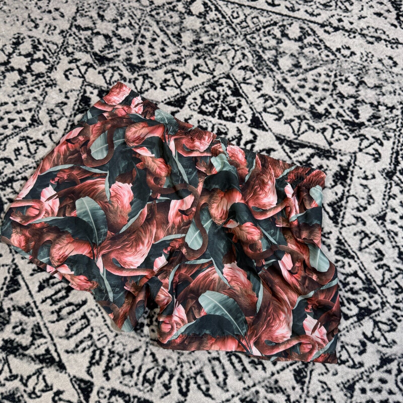 Vintage Soc Unisex Red Green Floral Polyester Shorts Size L Summer Size US 32 / EU 48 - 7 Thumbnail
