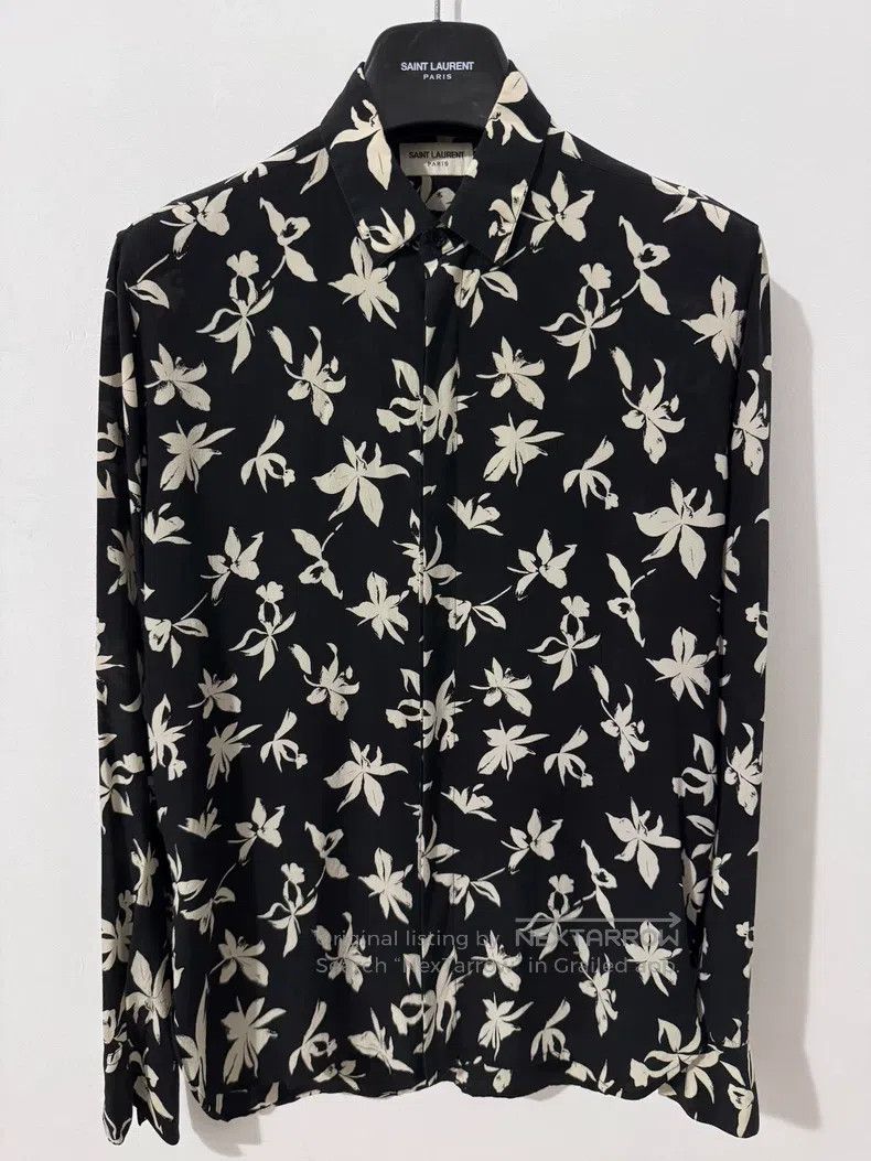Saint Laurent Paris Saint Laurent Paris Silk black and white maple leaf print Size XS / US 0-2 / IT 36-38 - 1 Thumbnail
