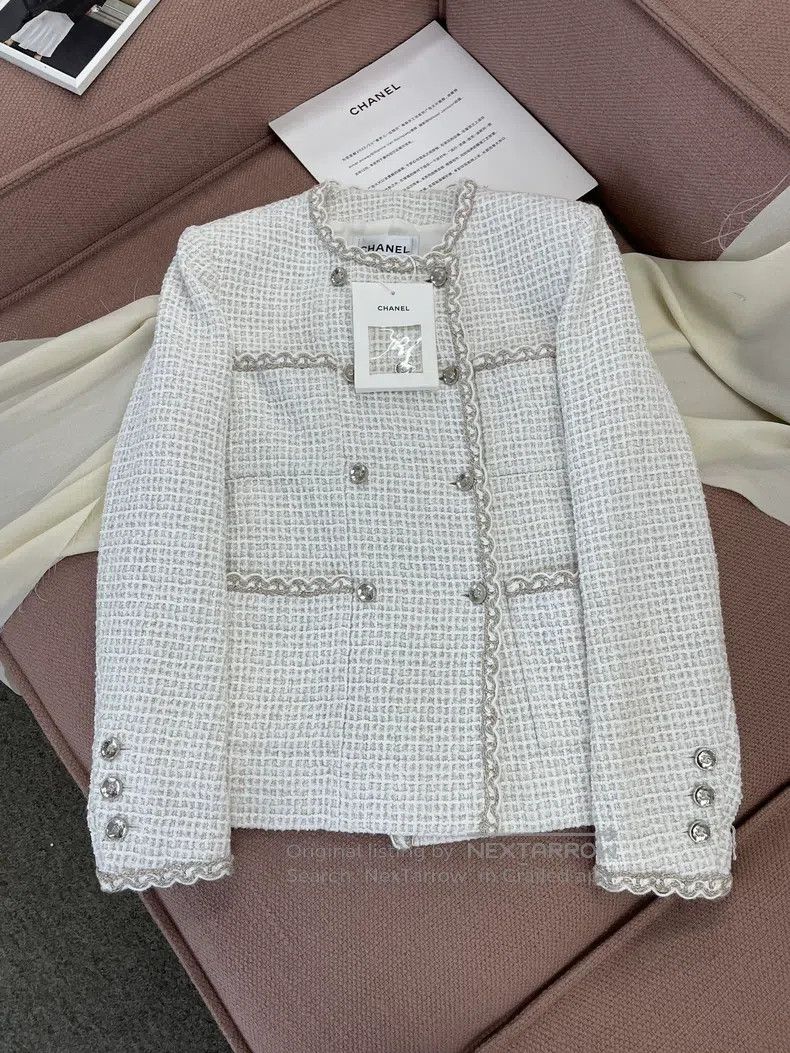 Other Chanel 25C white rolled tweed four-pocket double-breasted Size XS / US 0-2 / IT 36-38 - 1 Thumbnail