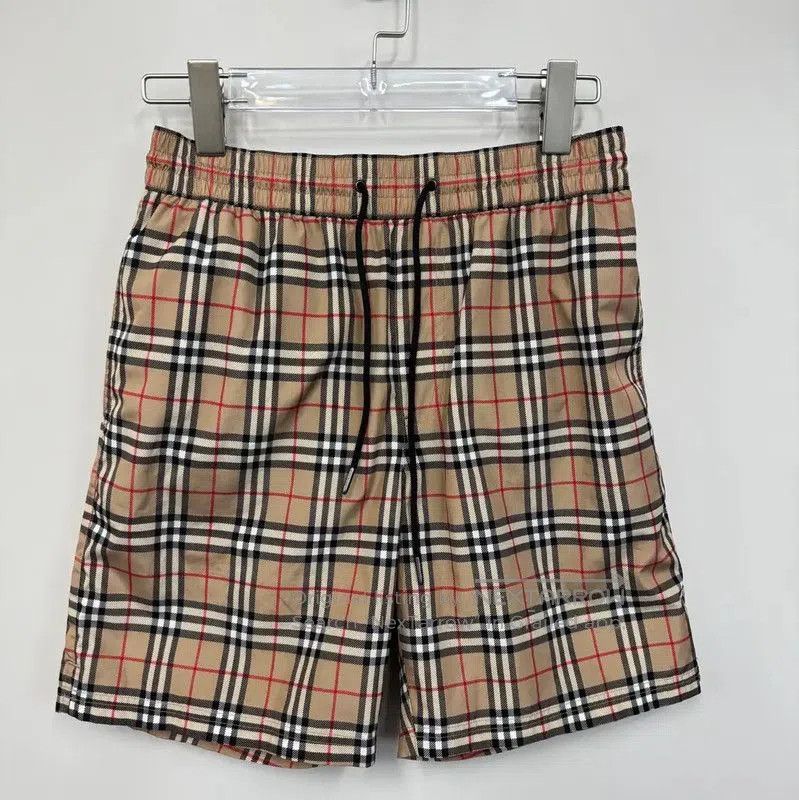 Burberry Burberry Brown Checkered Men's Shorts. Size US 26 / EU 42 - 1 Thumbnail