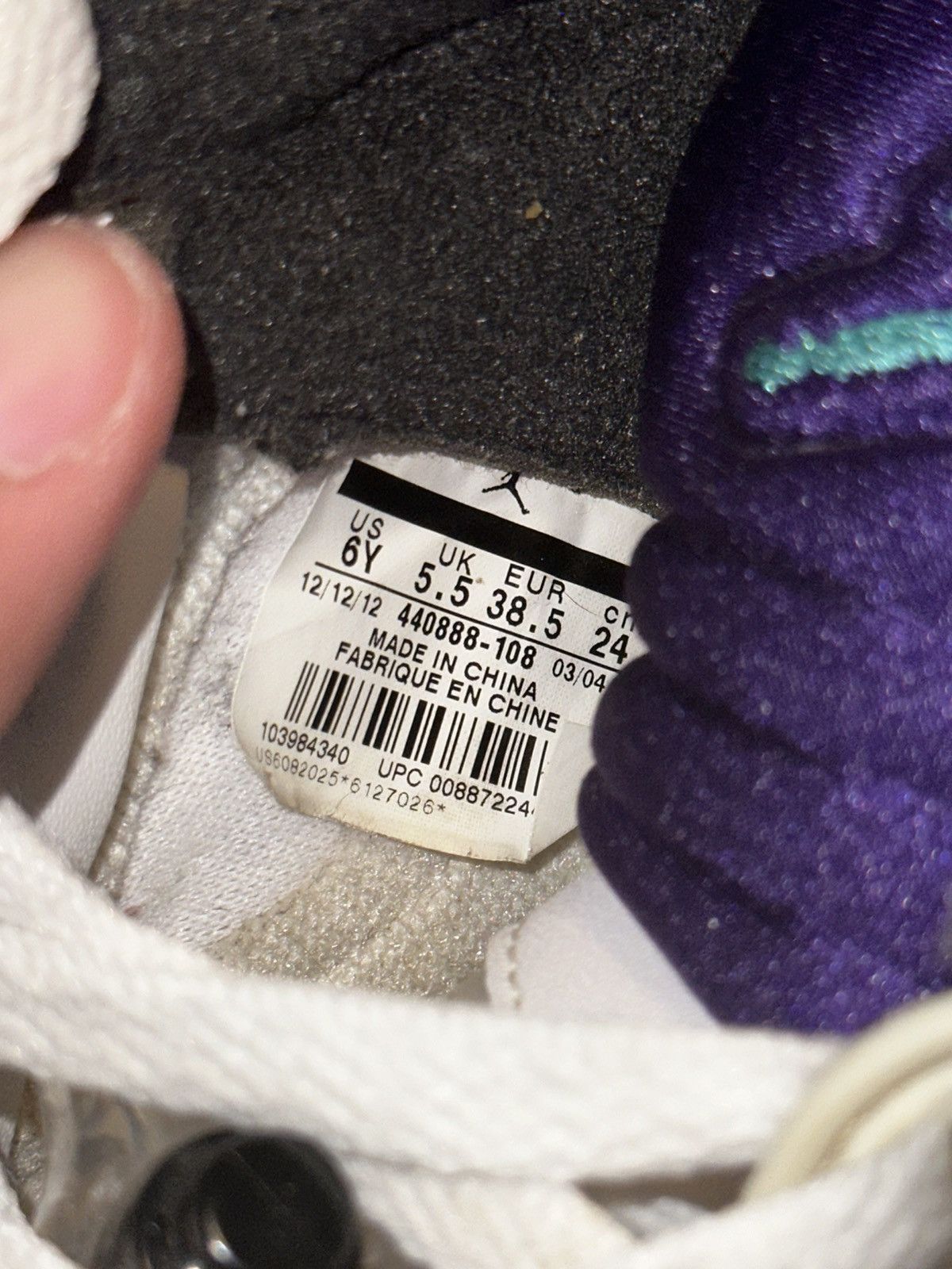 Jordan Brand Grape 5 Size 6Y Size US 6 / EU 39 - 5 Thumbnail
