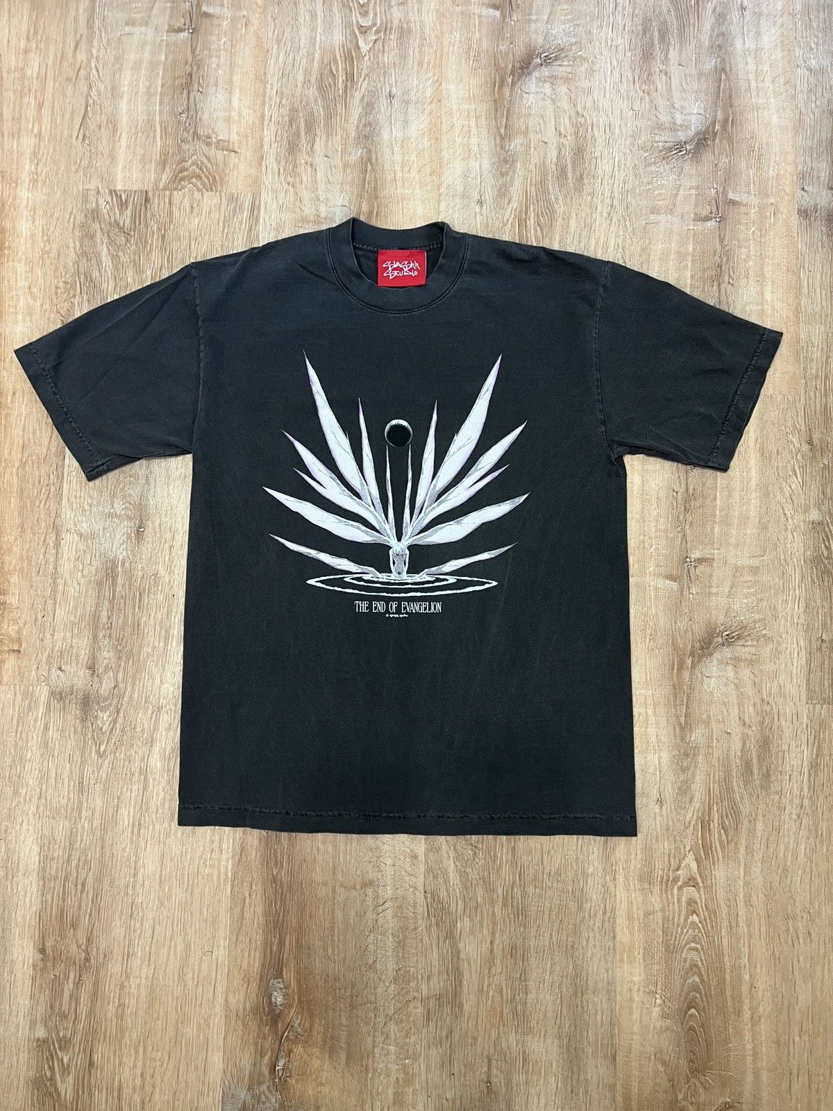 End of Evangelion graphic t-shirt mens M
