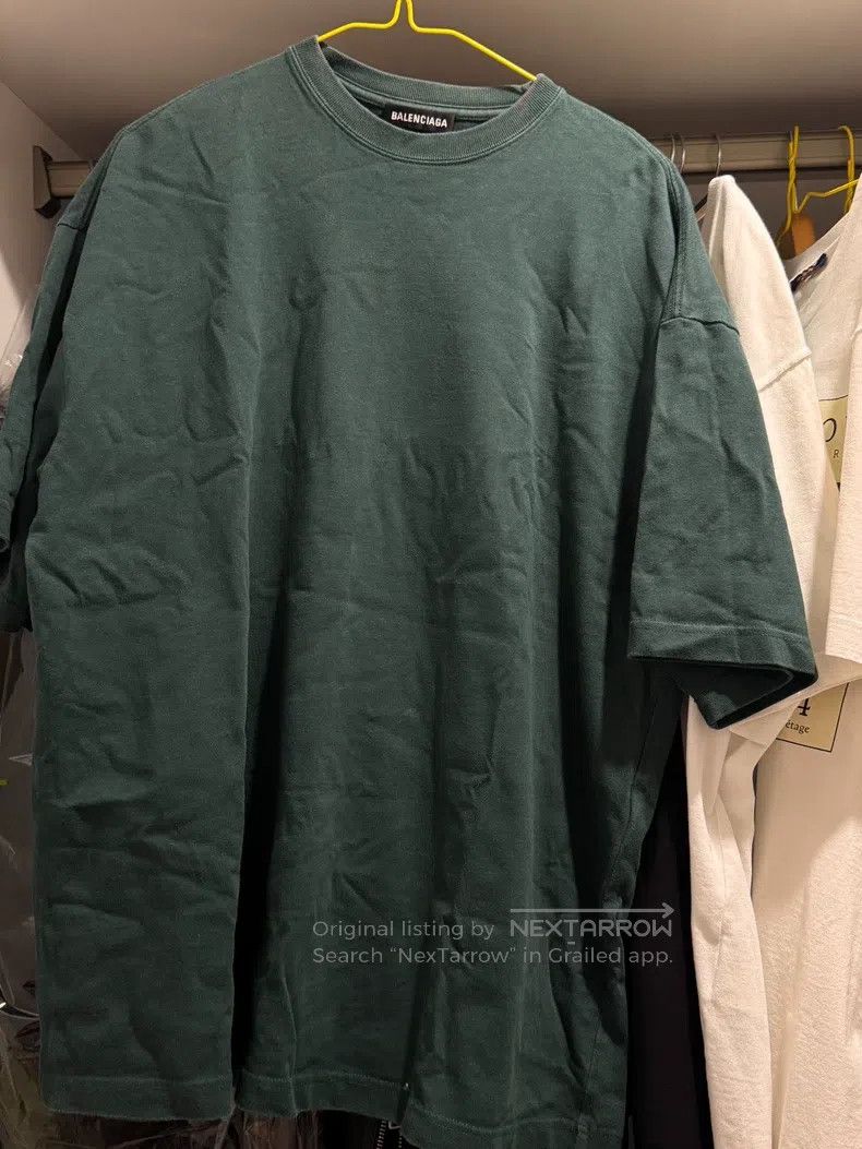 Balenciaga Balenciaga T-shirt Size US S / EU 44-46 / 1 - 5 Thumbnail