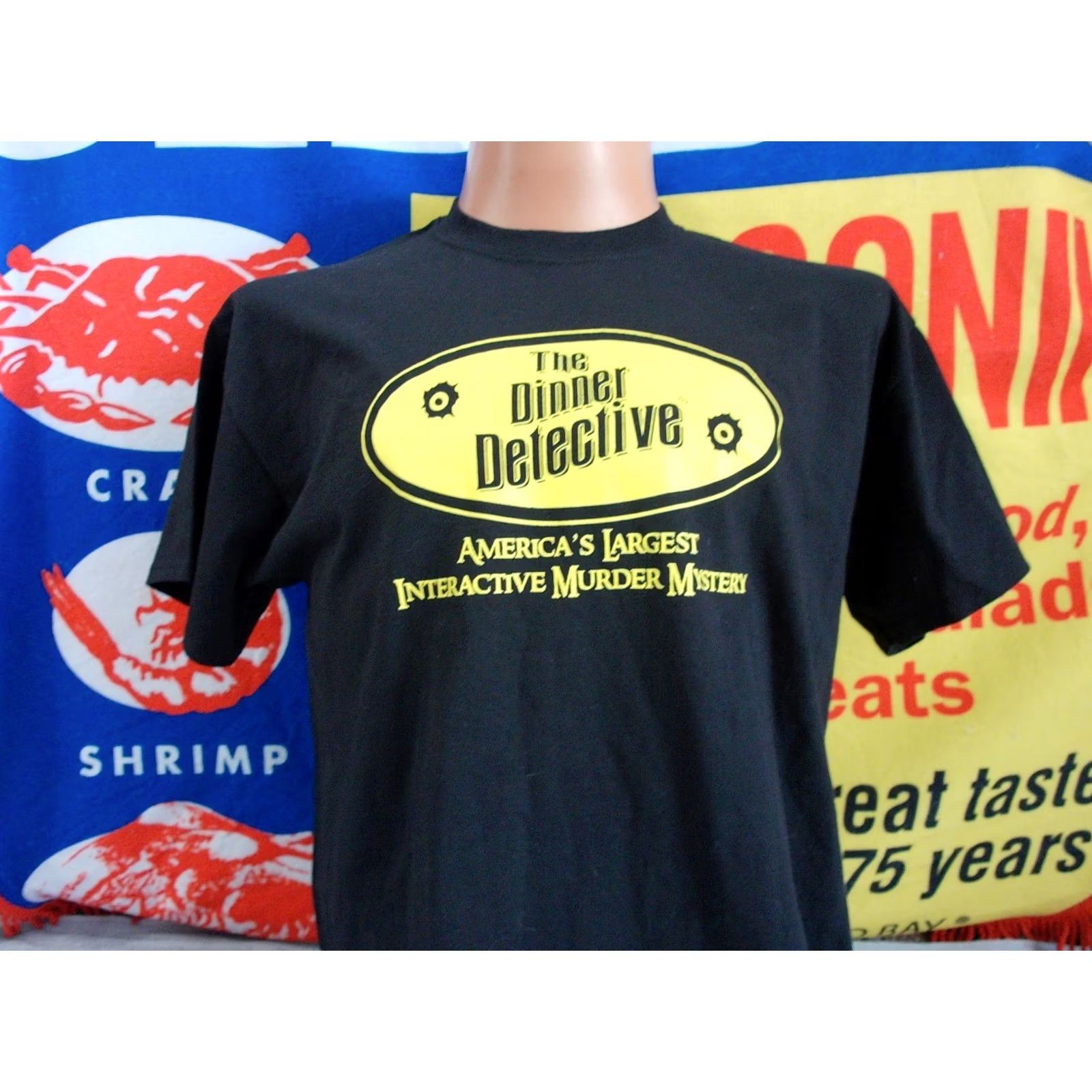 Gildan THE DINNER DETECTIVE graphic T Shirt Men L Black Gildan Cotton Short Sleeve Two-Sided INTERACTIVE MURDER MYSTERY Size US L / EU 52-54 / 3 - 3 Thumbnail