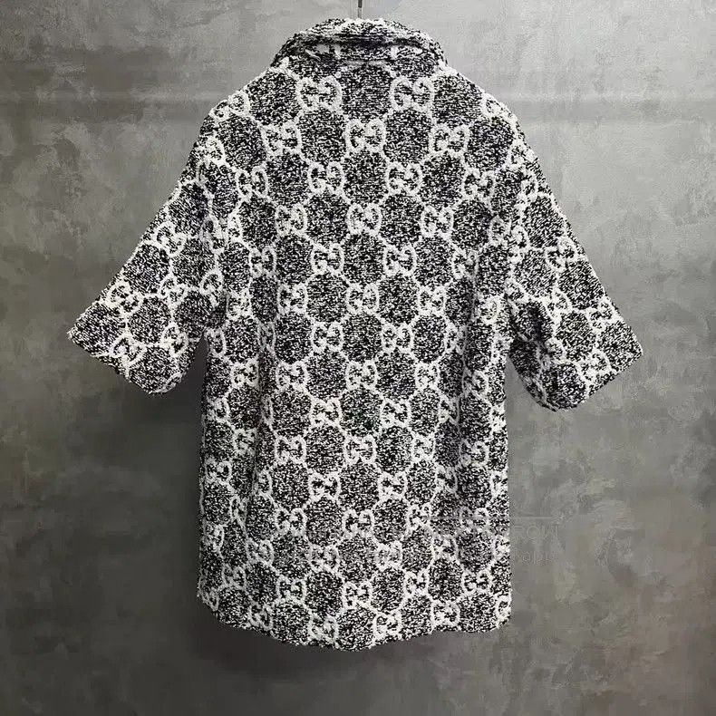 Gucci Gucci Logo Jacquard Short Sleeve Shirt. Size US M / EU 48-50 / 2 - 2 Thumbnail