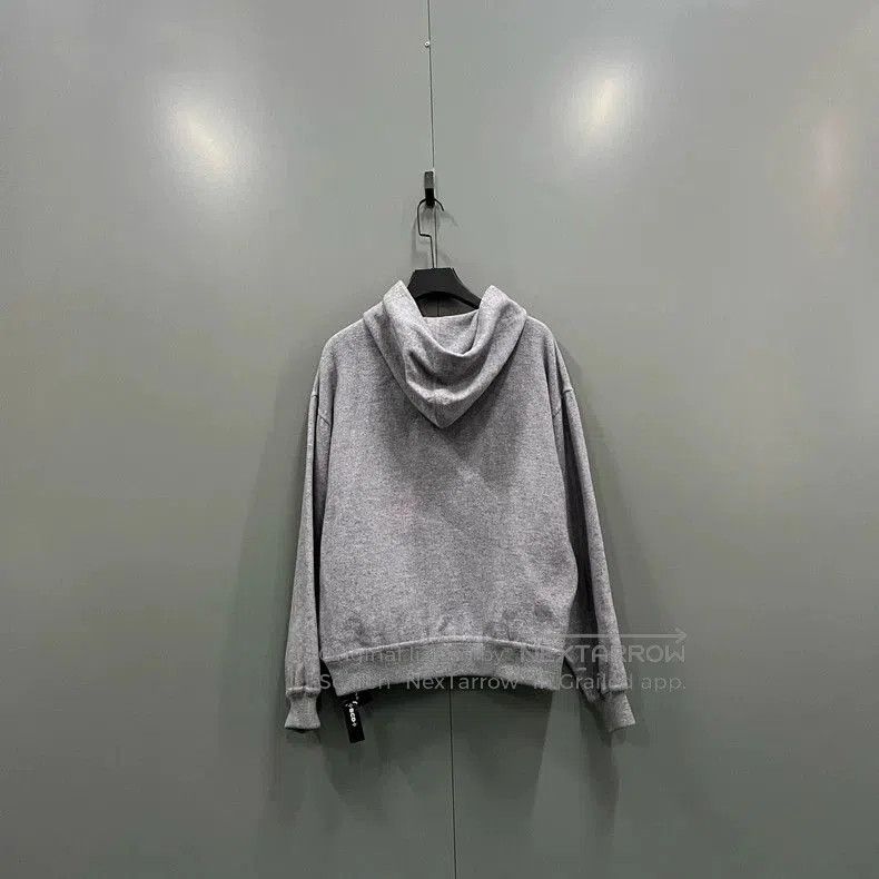 Louis Vuitton Louis Vuitton Gray Wool Hoodie S. Size US S / EU 44-46 / 1 - 2 Thumbnail