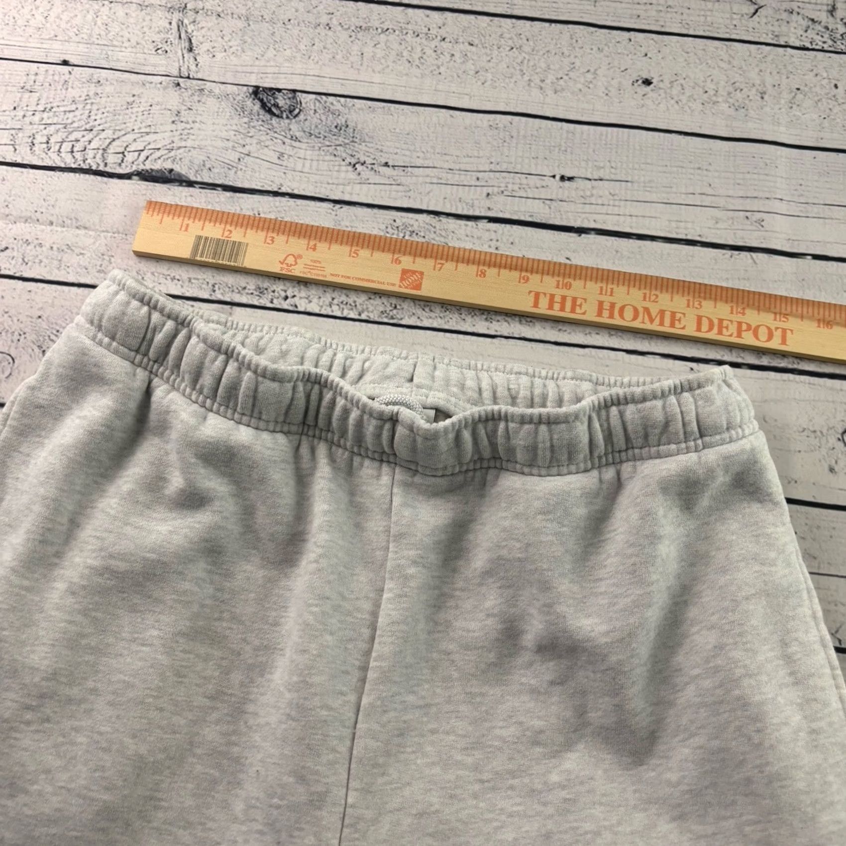 Aritzia Aritzia Sweatpants Women's M Gray Mega Fit Sweatfleece Sweatpants Size 32" / US 10 / IT 46 - 4 Thumbnail