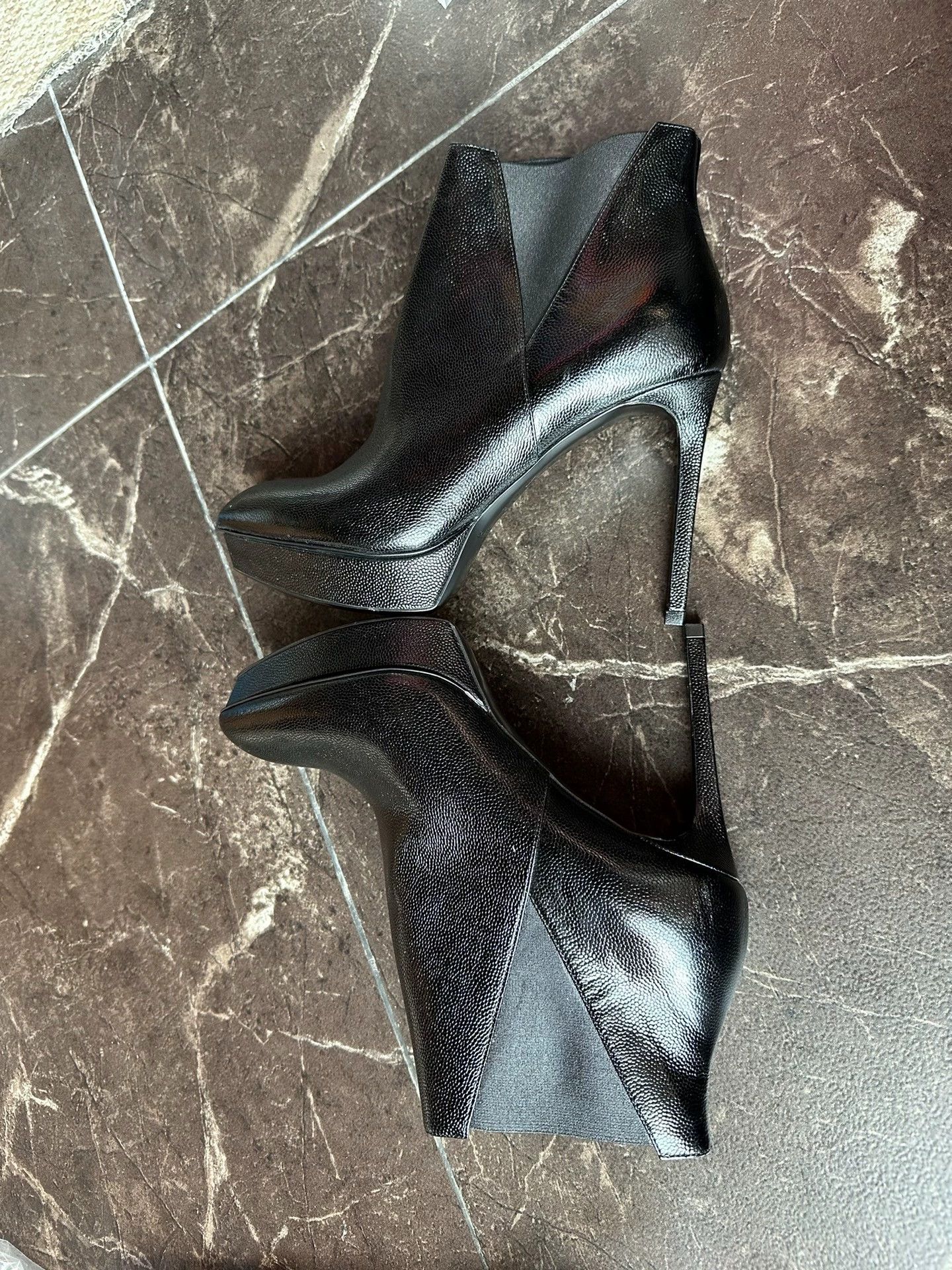 Saint Laurent Paris SAINT LAURENT Caviar Pointed Toe Short Boots Black Size US 5.5 / IT 35.5 - 4 Thumbnail