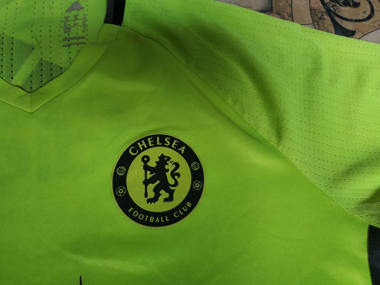 Adidas Adidas Chelsea FC 2016/17 Adizero Training Jersey size M Size US M / EU 48-50 / 2 - 8 Thumbnail