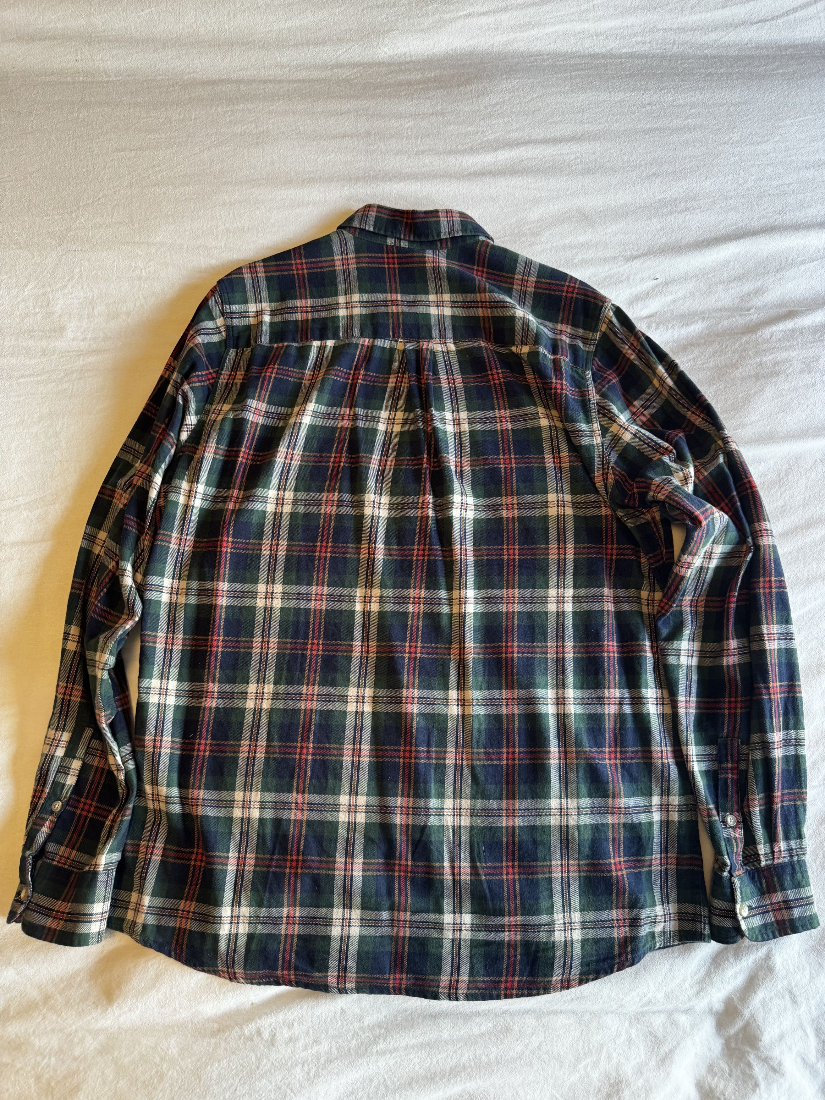 Marine Layer Marine Layer Flannel Button-UpBrushed Plaid Green Navy Red Size US L / EU 52-54 / 3 - 5 Thumbnail