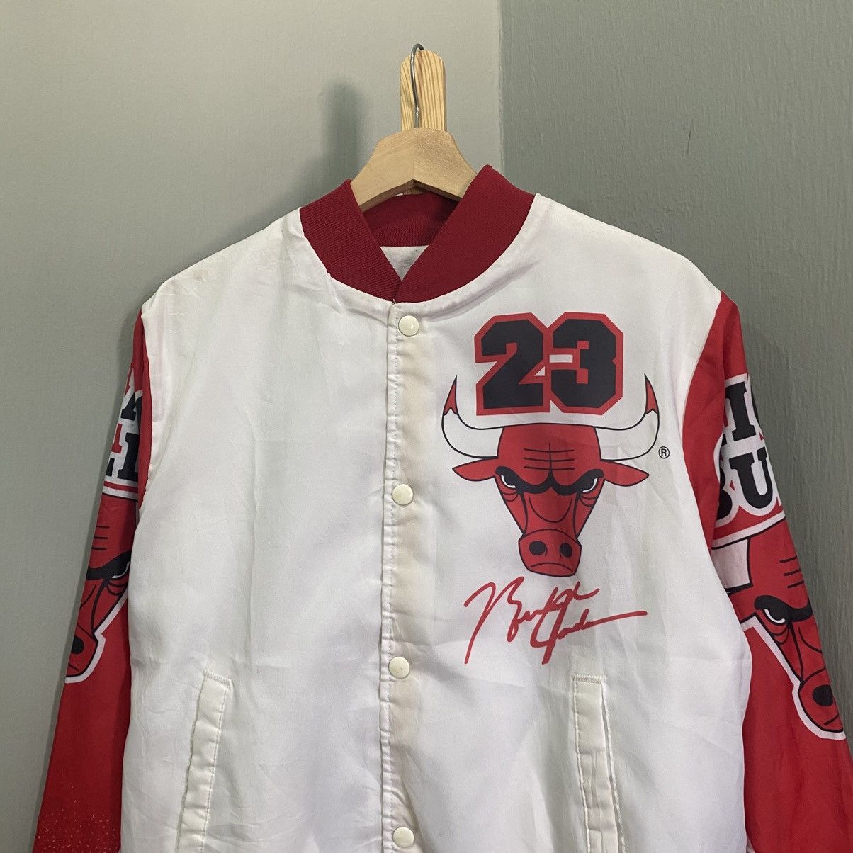 Chalk Line VTG 90s Michael Jordan Chicago Bulls Chalk Line Fanimation Size US S / EU 44-46 / 1 - 4 Thumbnail