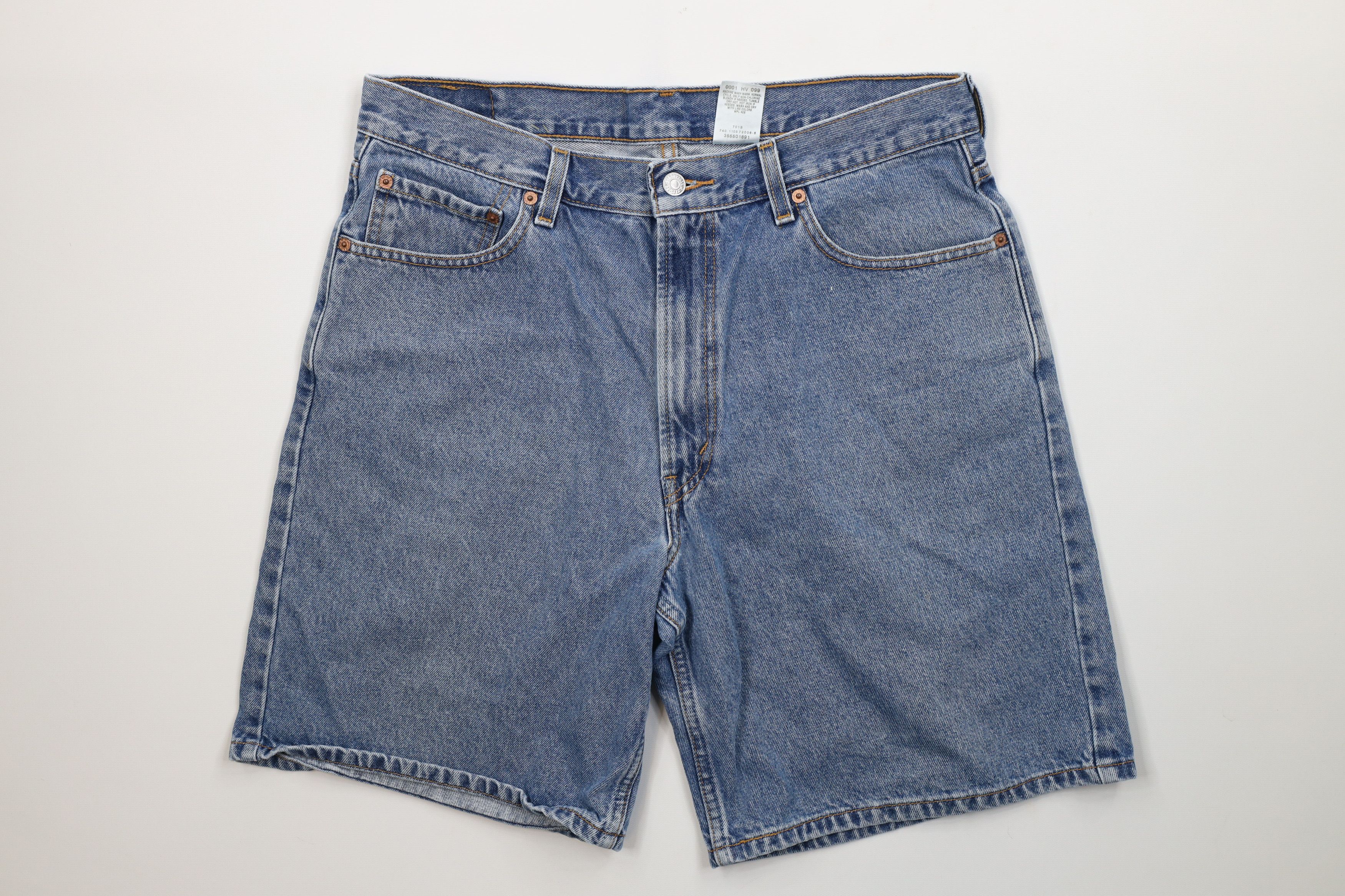 Levi's Vintage Y2K 2003 Levis 550 Fit Denim Jeans Shorts Jorts Size US 36 / EU 52 - 1 Thumbnail