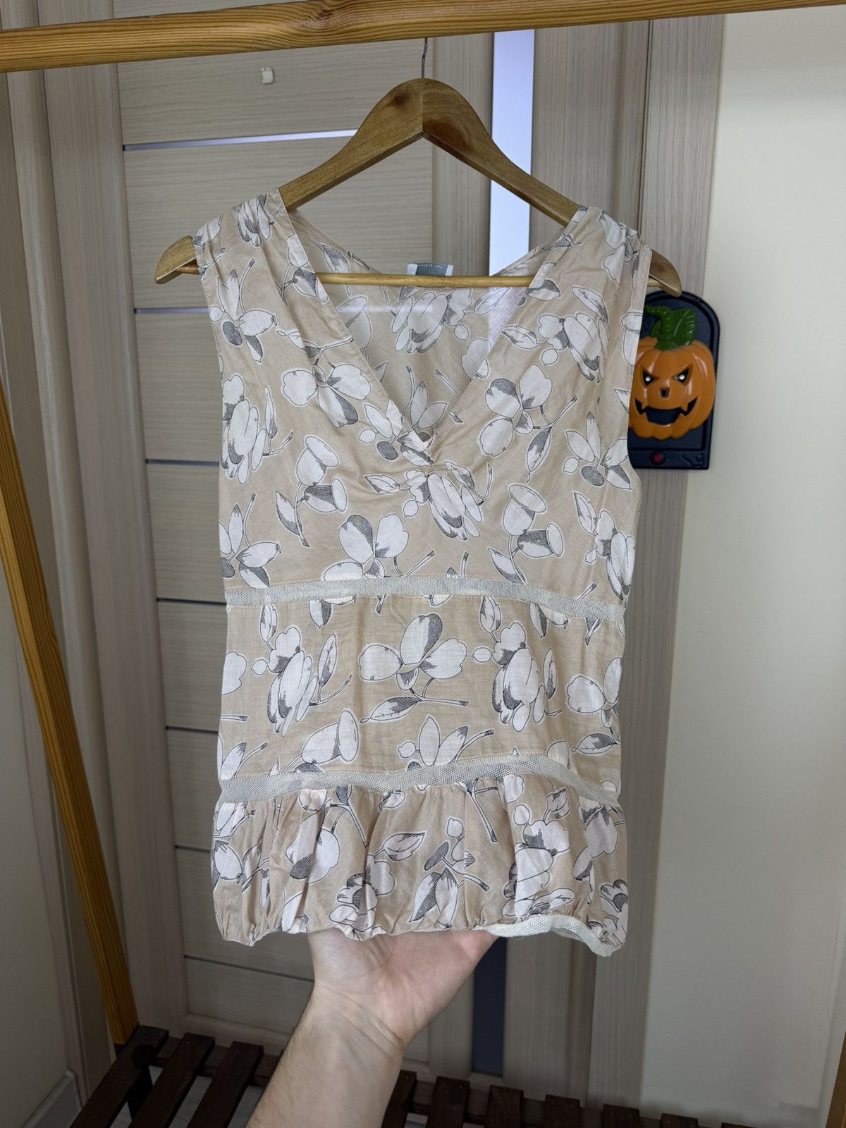 Marni Vintage Marni Floral Print Cotton Tie-Up Detail Blouse Size XS / US 0-2 / IT 36-38 - 12 Thumbnail