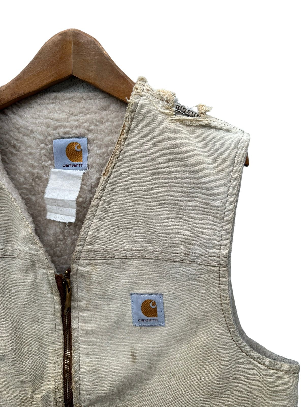 Carhartt 🔥Rare🔥 Crazy Vintage Carhartt thrased vest Size US L / EU 52-54 / 3 - 2 Thumbnail