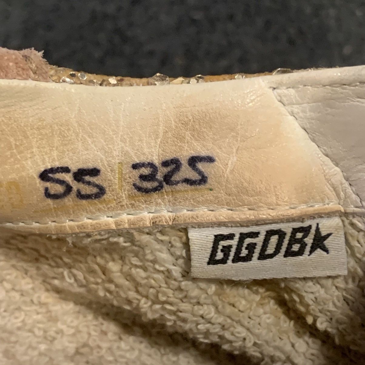 Golden Goose AUTHENTIC GOLDEN GOOSE DELIXE BRAND HI STAR SNEAKERS Size US 6 / IT 36 - 11 Thumbnail