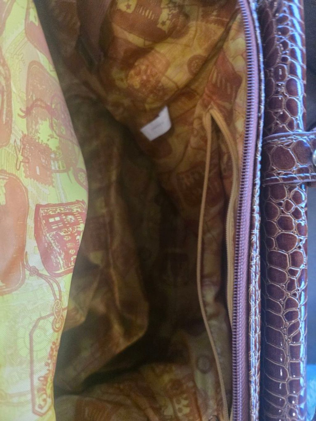 Other Samantha Brown Navy& Brown Croc-Embossed Dowel Bag Size ONE SIZE - 9 Thumbnail