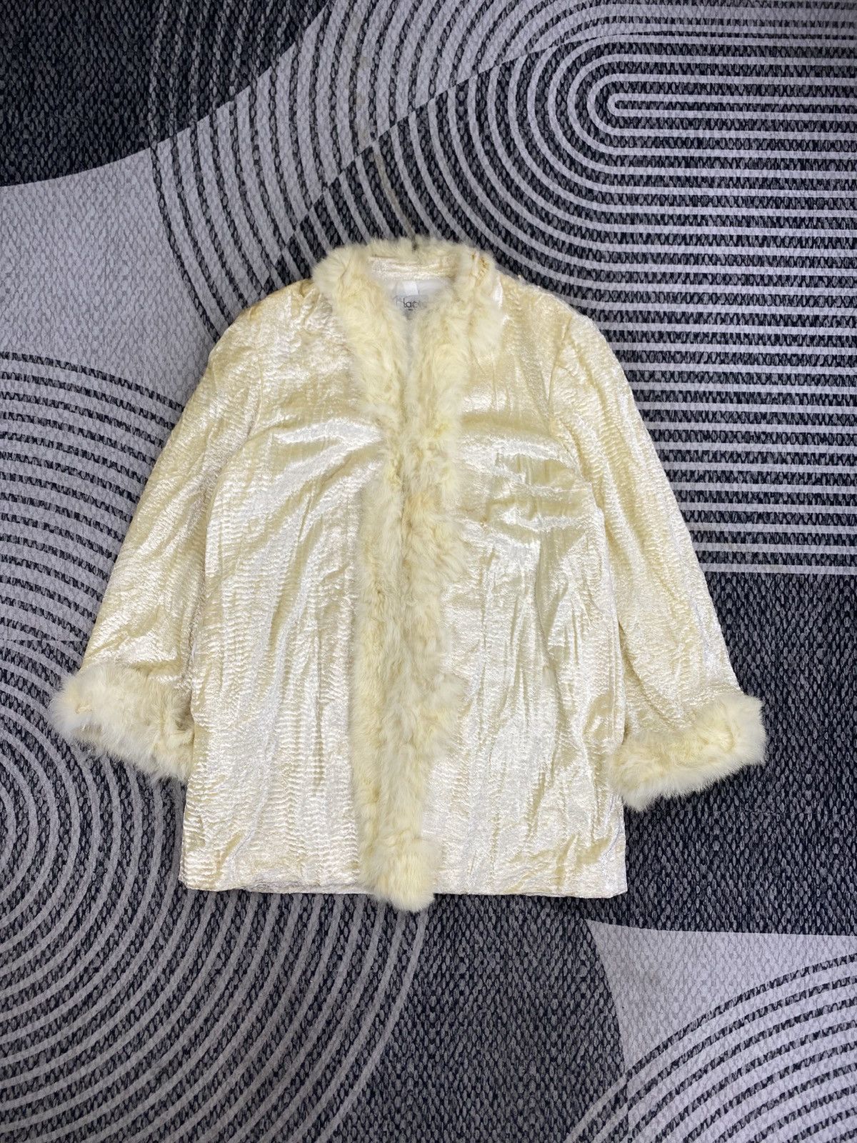 Japanese Brand Vtg Laseine Violetta Faux Astrakhan Fur Jacket Size M / US 6-8 / IT 42-44 - 1 Thumbnail